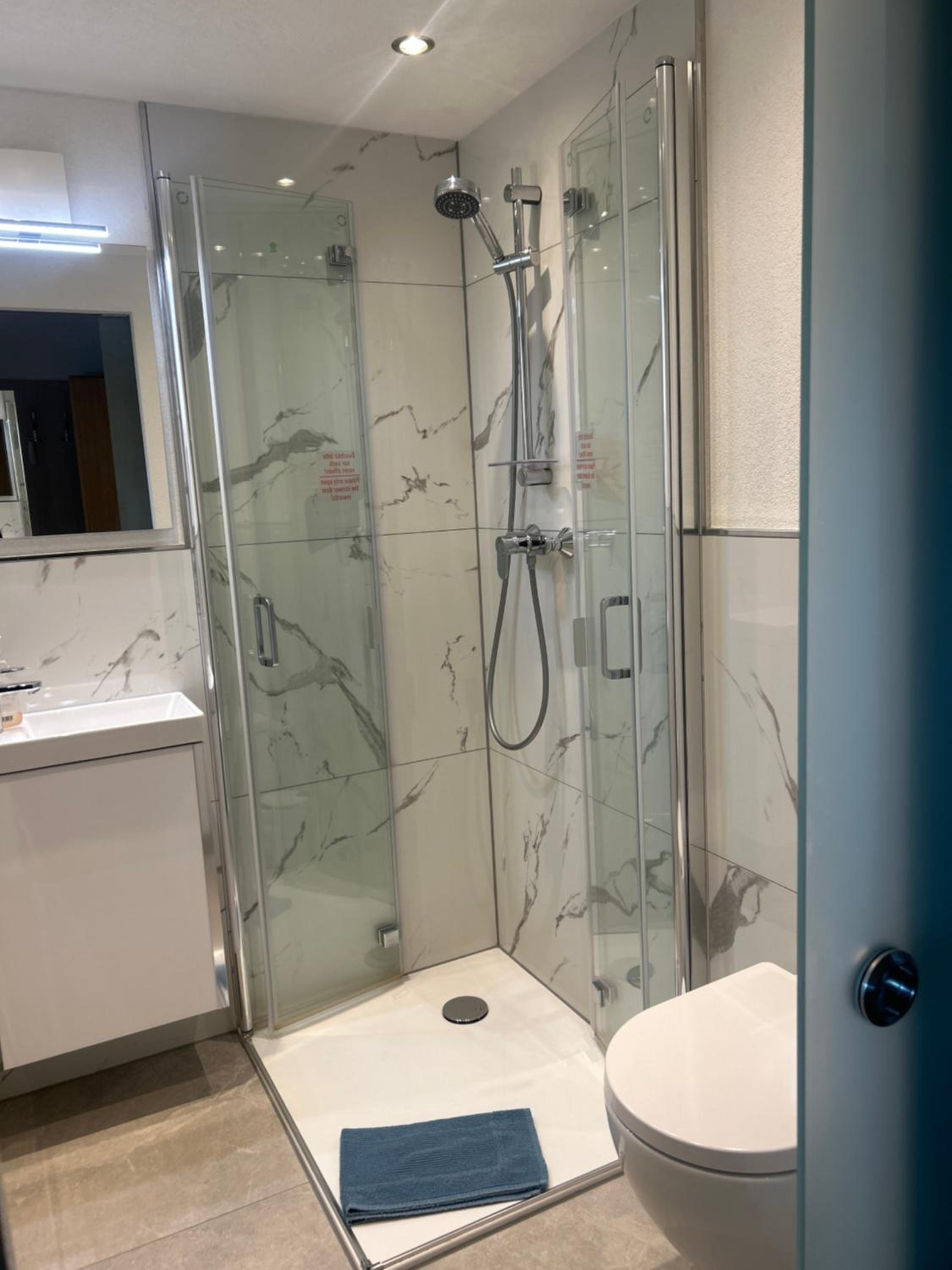 Quadruple Room with Bathroom