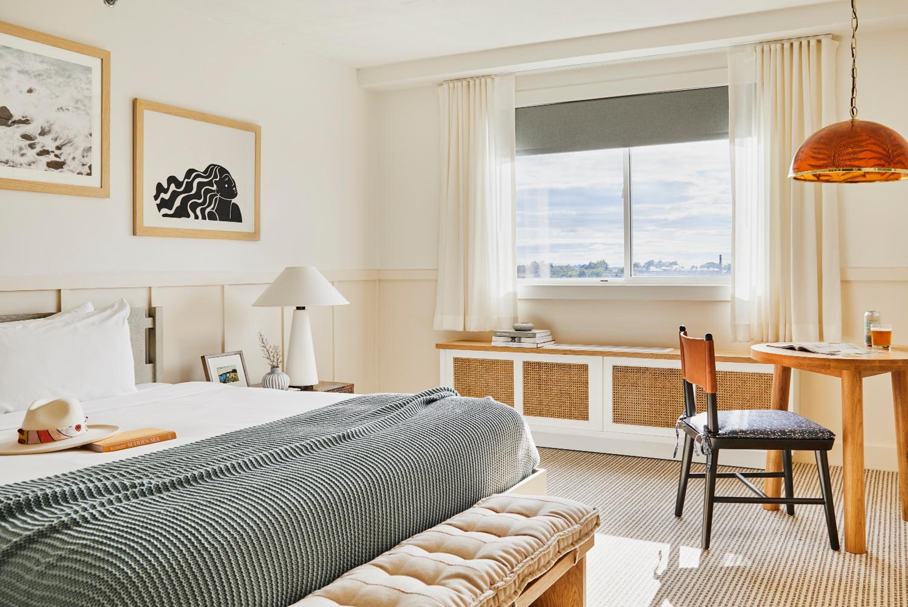 King Room with Pool View - Photo 1