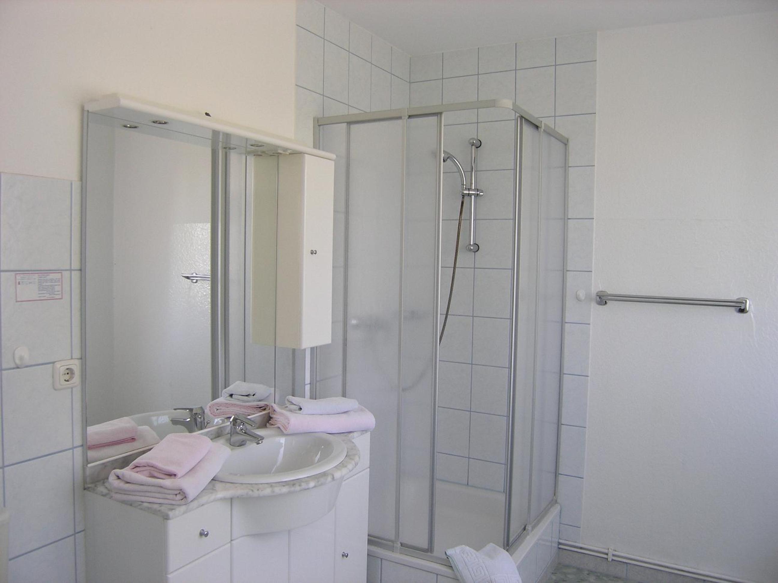 Double Room with Lake View photo 3