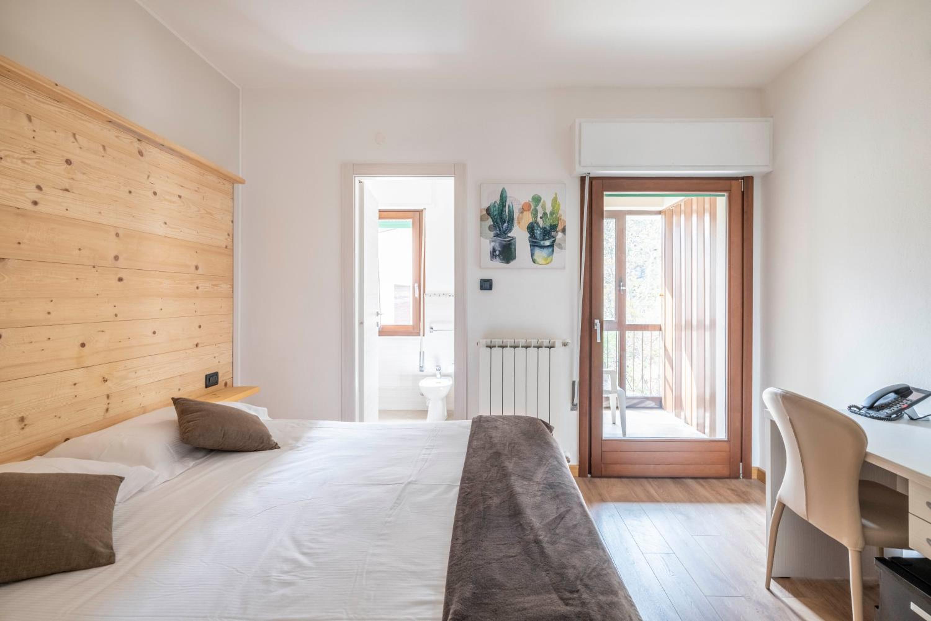 Double Room with Mountain View photo 3