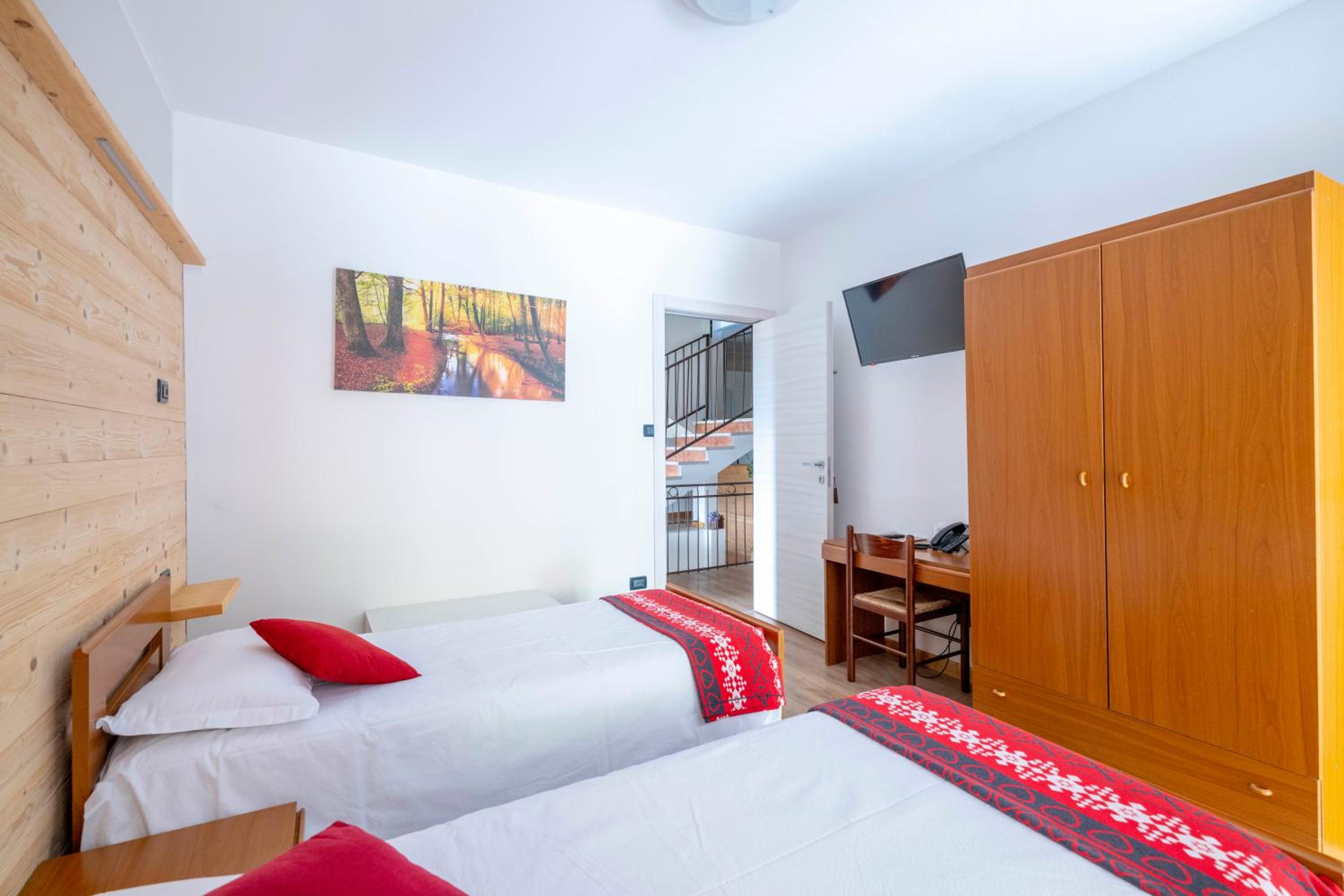 Twin Room with Balcony photo 1