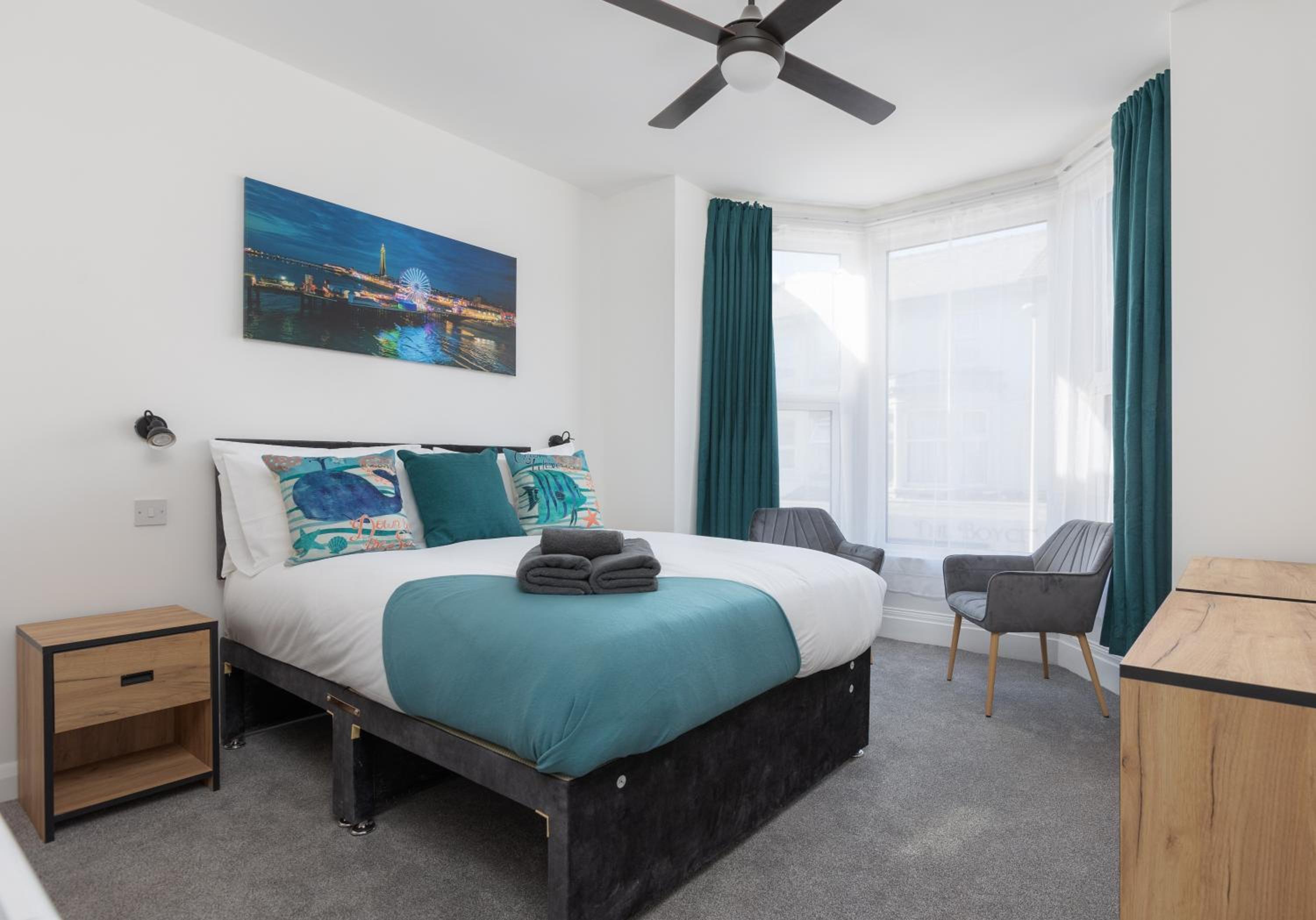 Deluxe Family Suite
