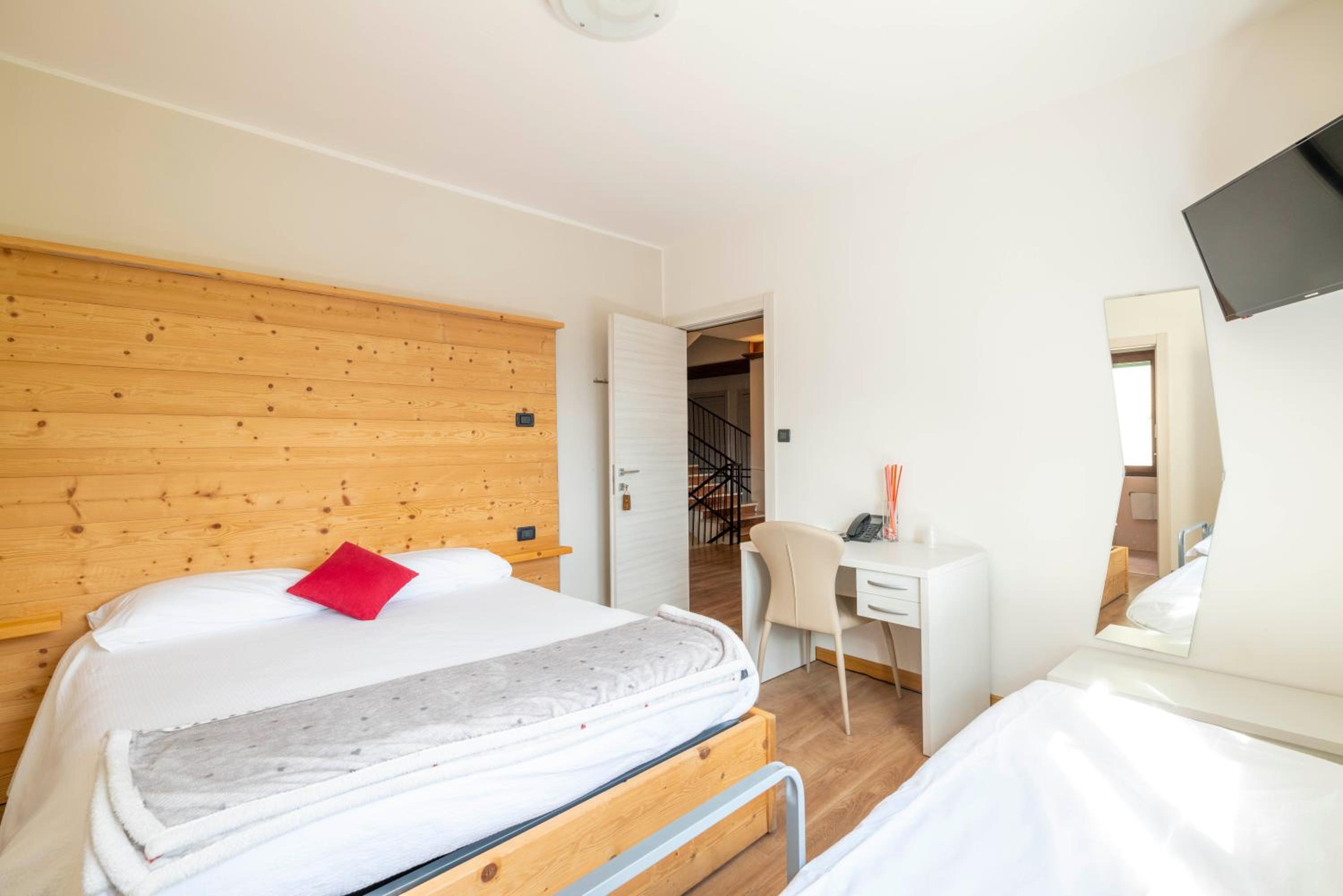 Triple Room with Mountain View photo 3