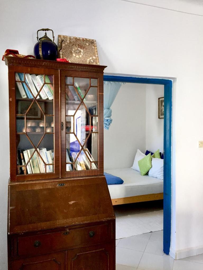 Apartment with Balcony - Photo 7
