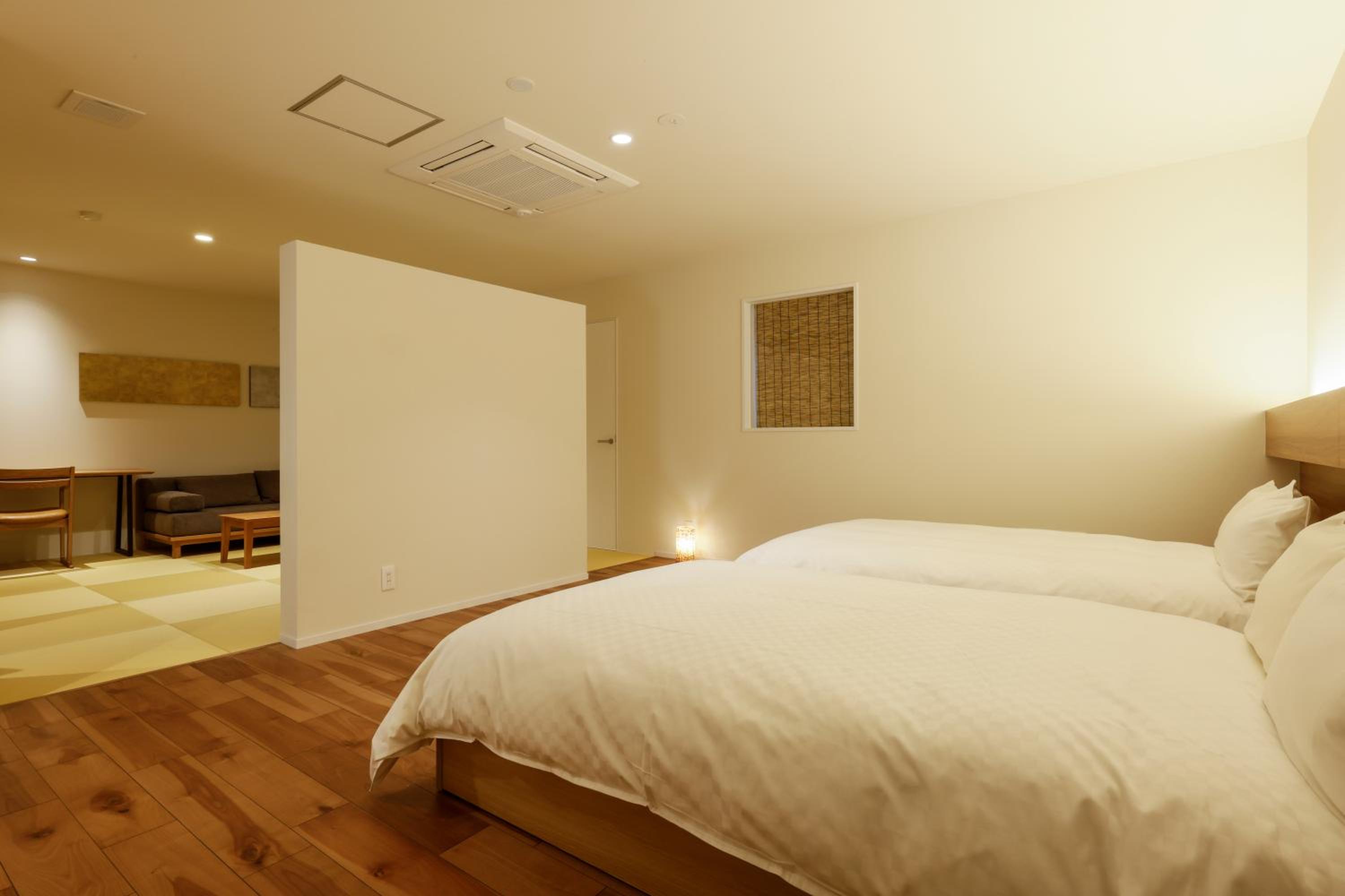 Japanese-Style Twin Room with Theater, Open Air Hot Spring Bath【Sora】 - Photo 1