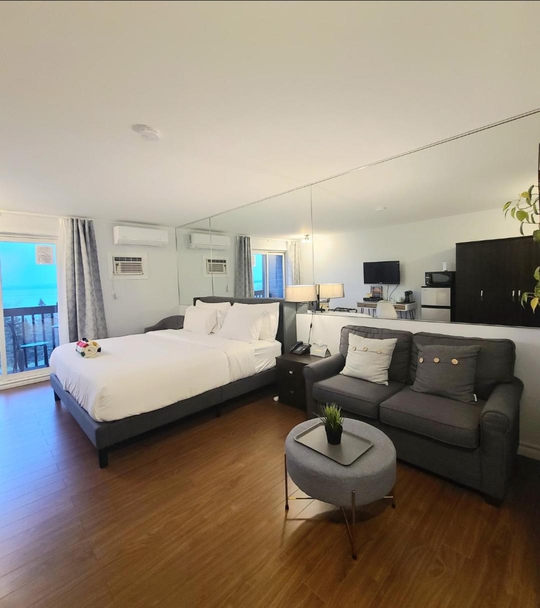 King Room with Sea View - Photo 1