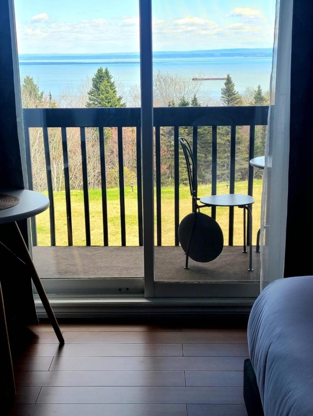 King Room with Sea View - Photo 4