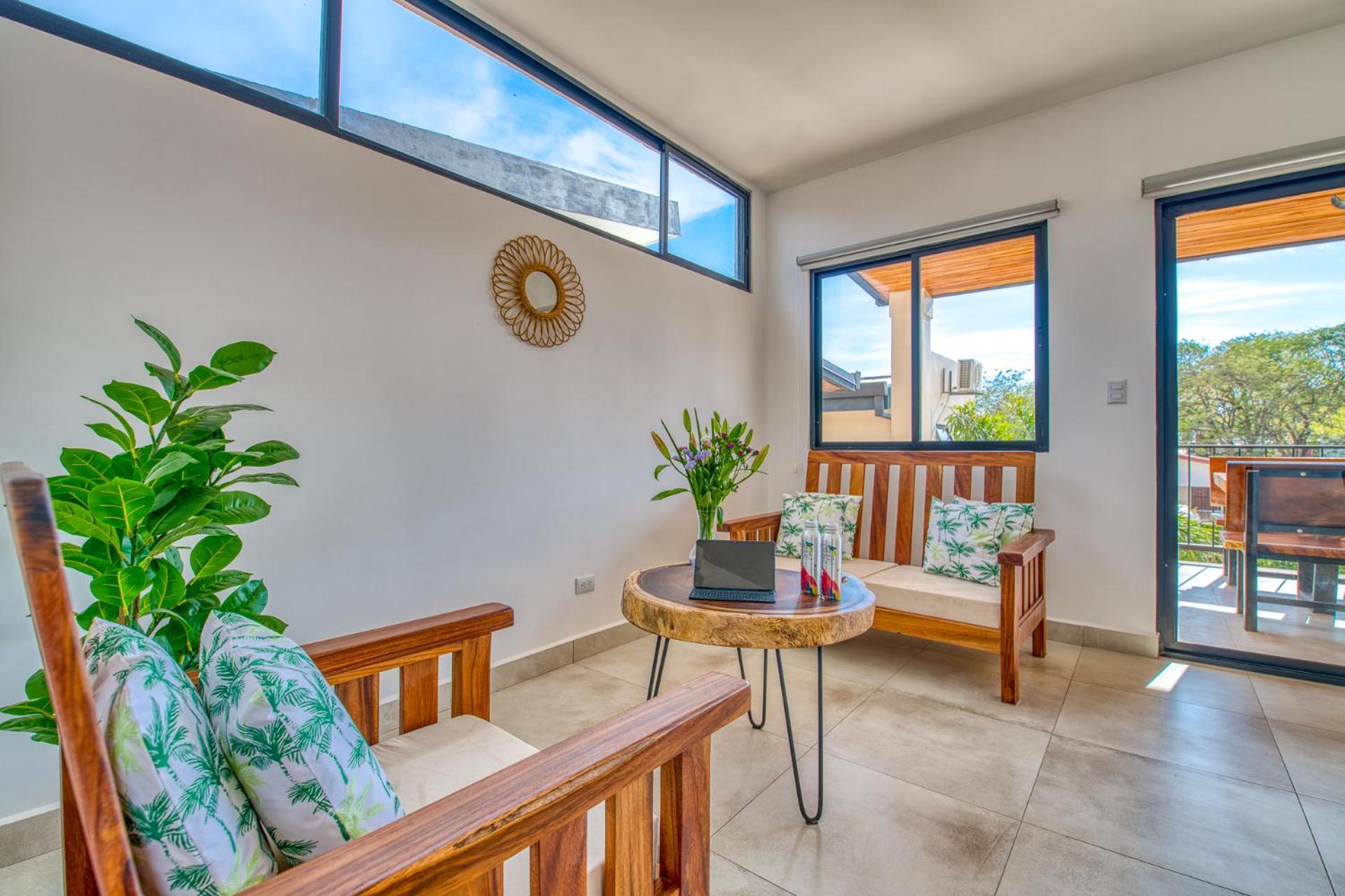 Apartment with Balcony photo 3