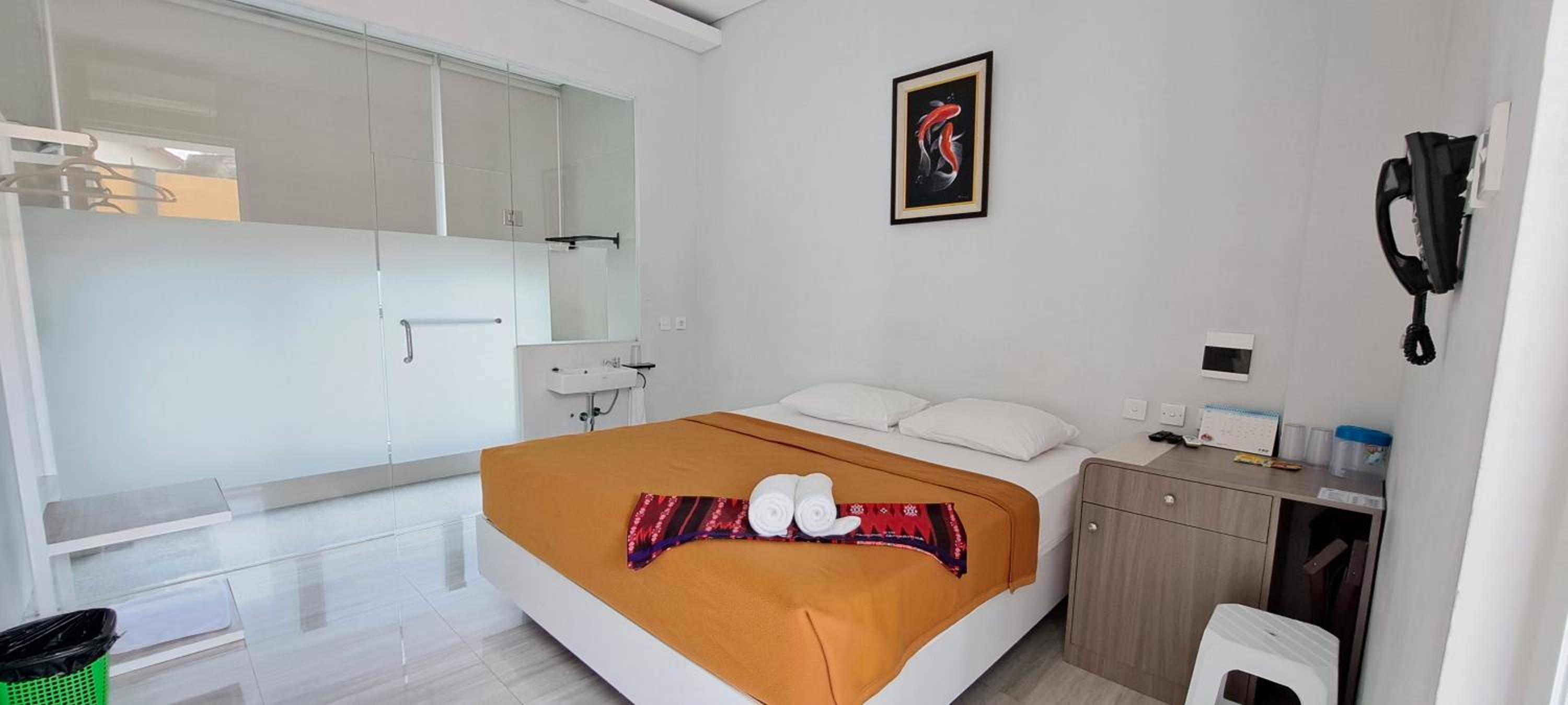 Standard Double Room - Photo 5