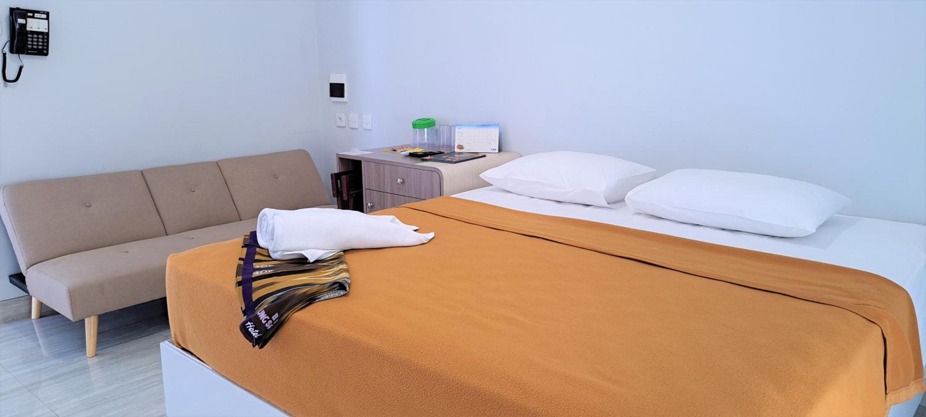 Deluxe Family Suite photo 3