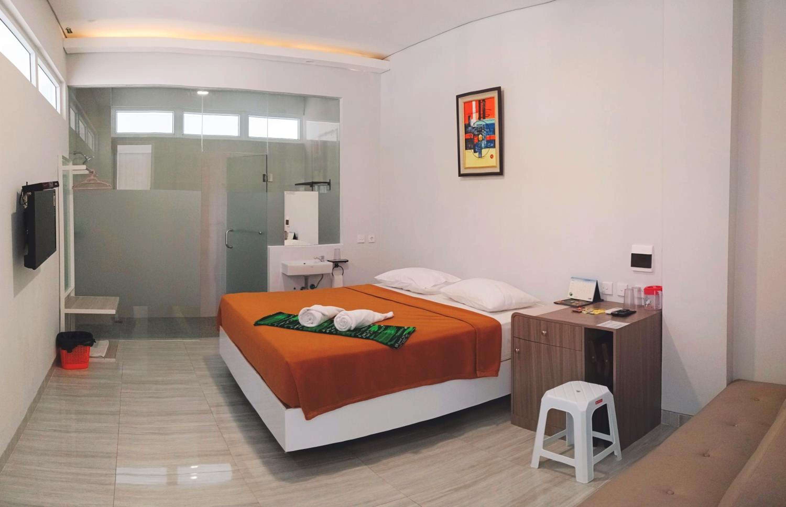 Deluxe Family Suite photo 1
