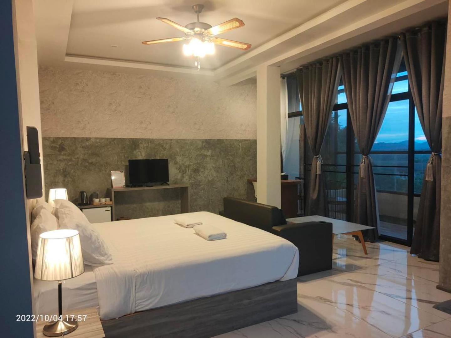 Executive Triple Room - Photo 17