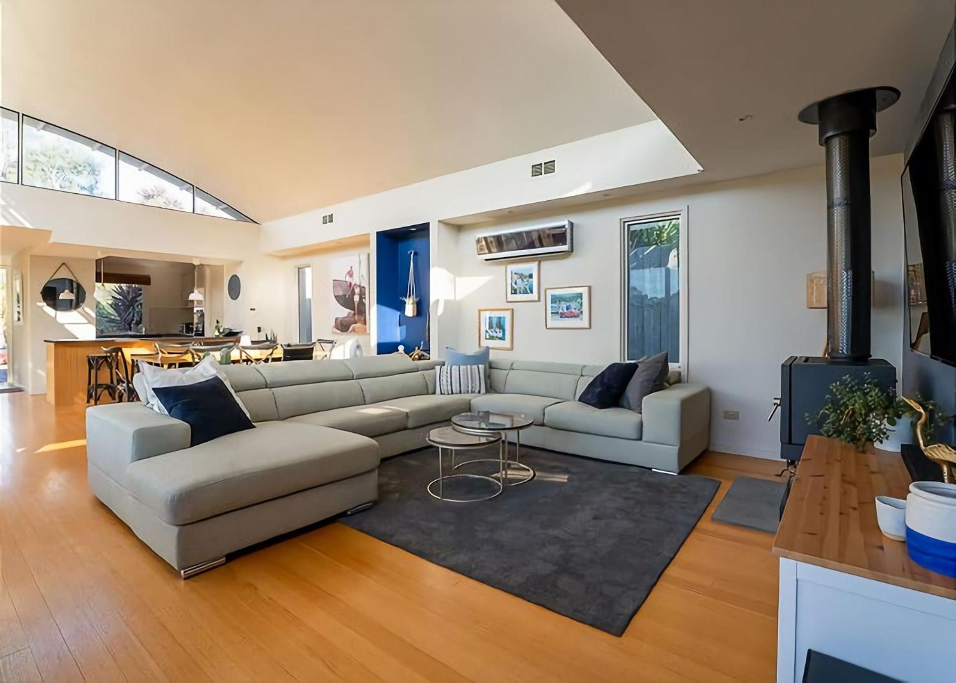 Three-Bedroom House photo 1