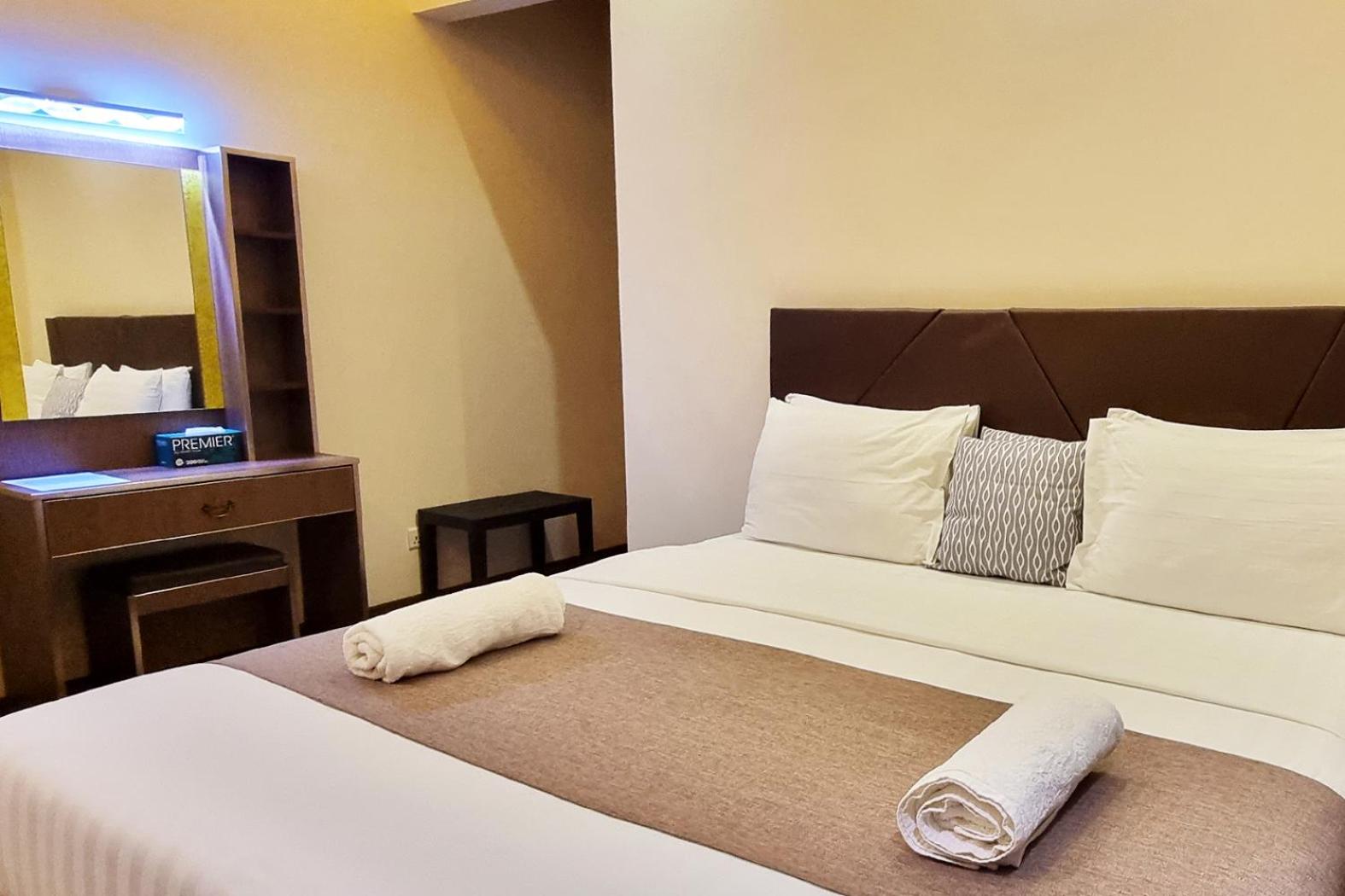 Deluxe Double Room - Photo 3