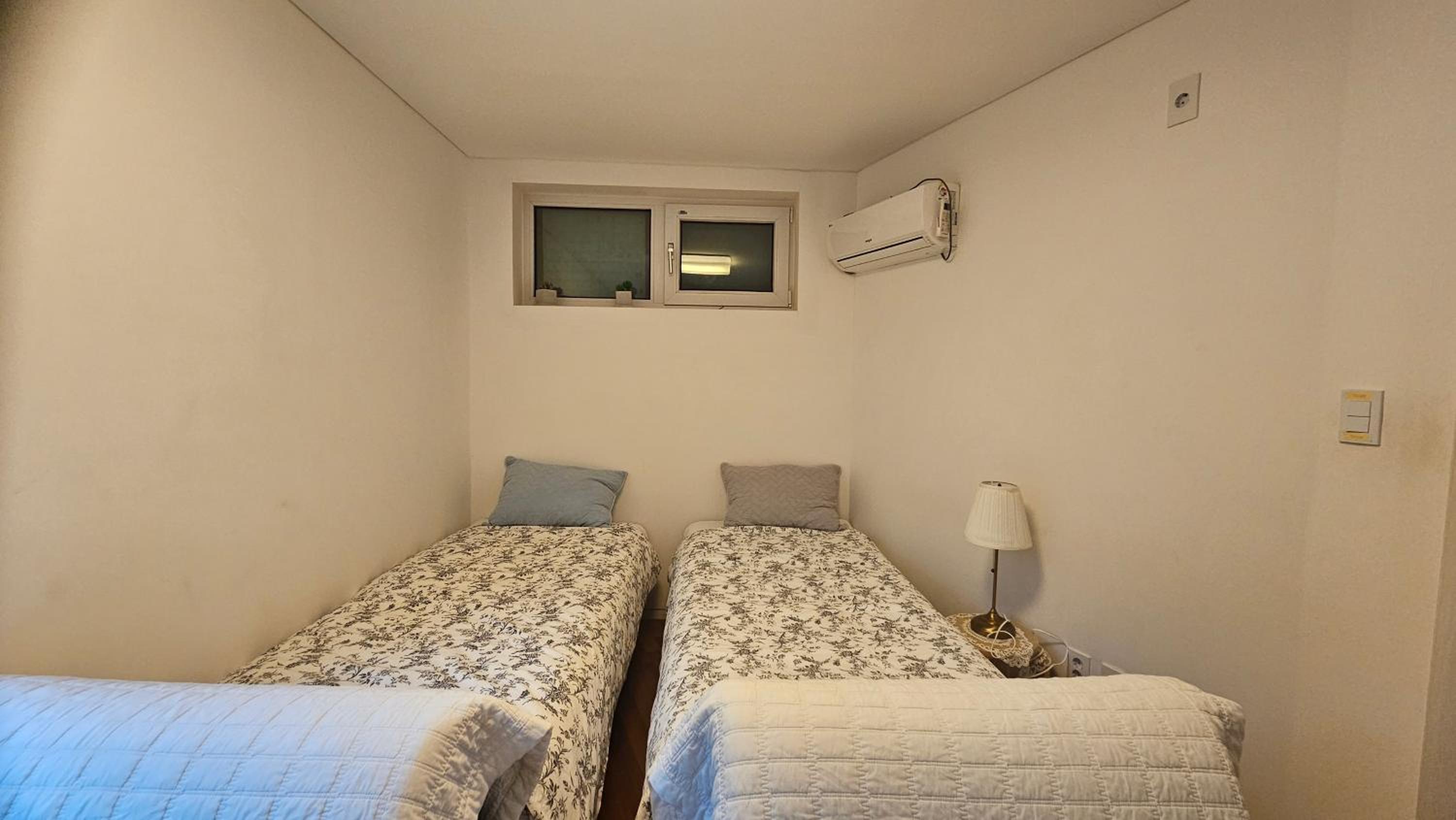 Twin Room with Balcony