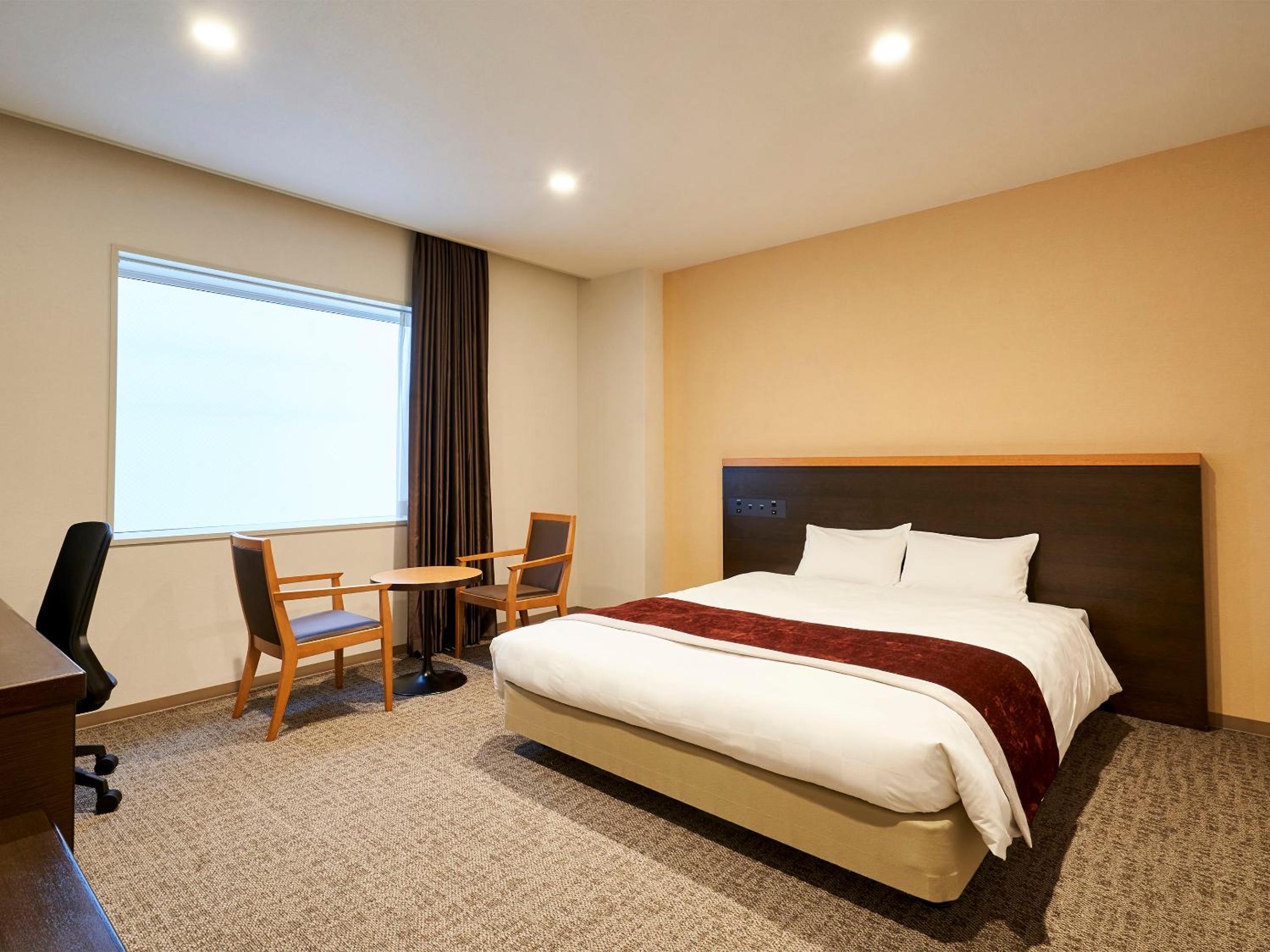 Deluxe Double Room - Non-Smoking - Photo 1