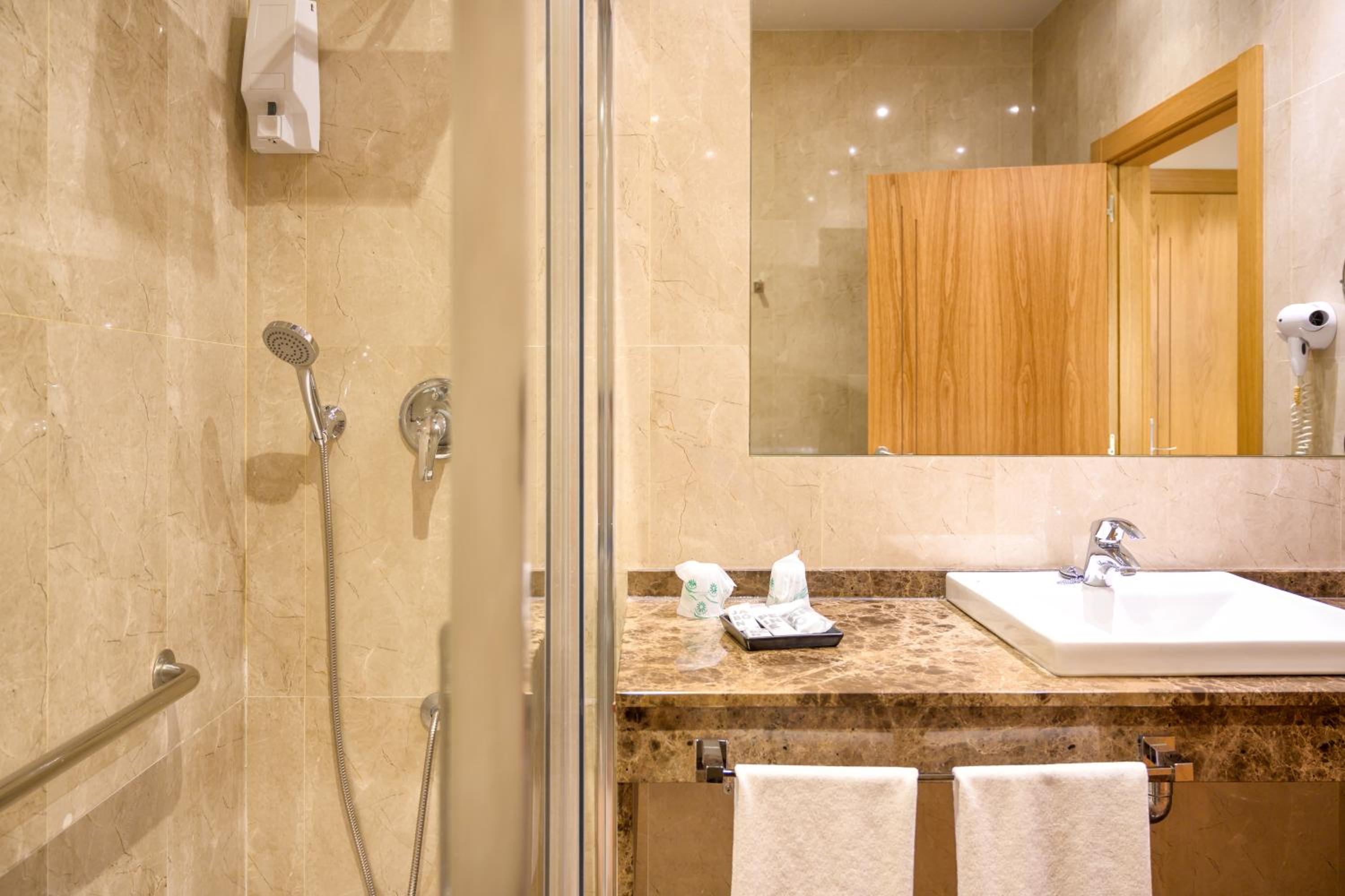 Suite photo 3