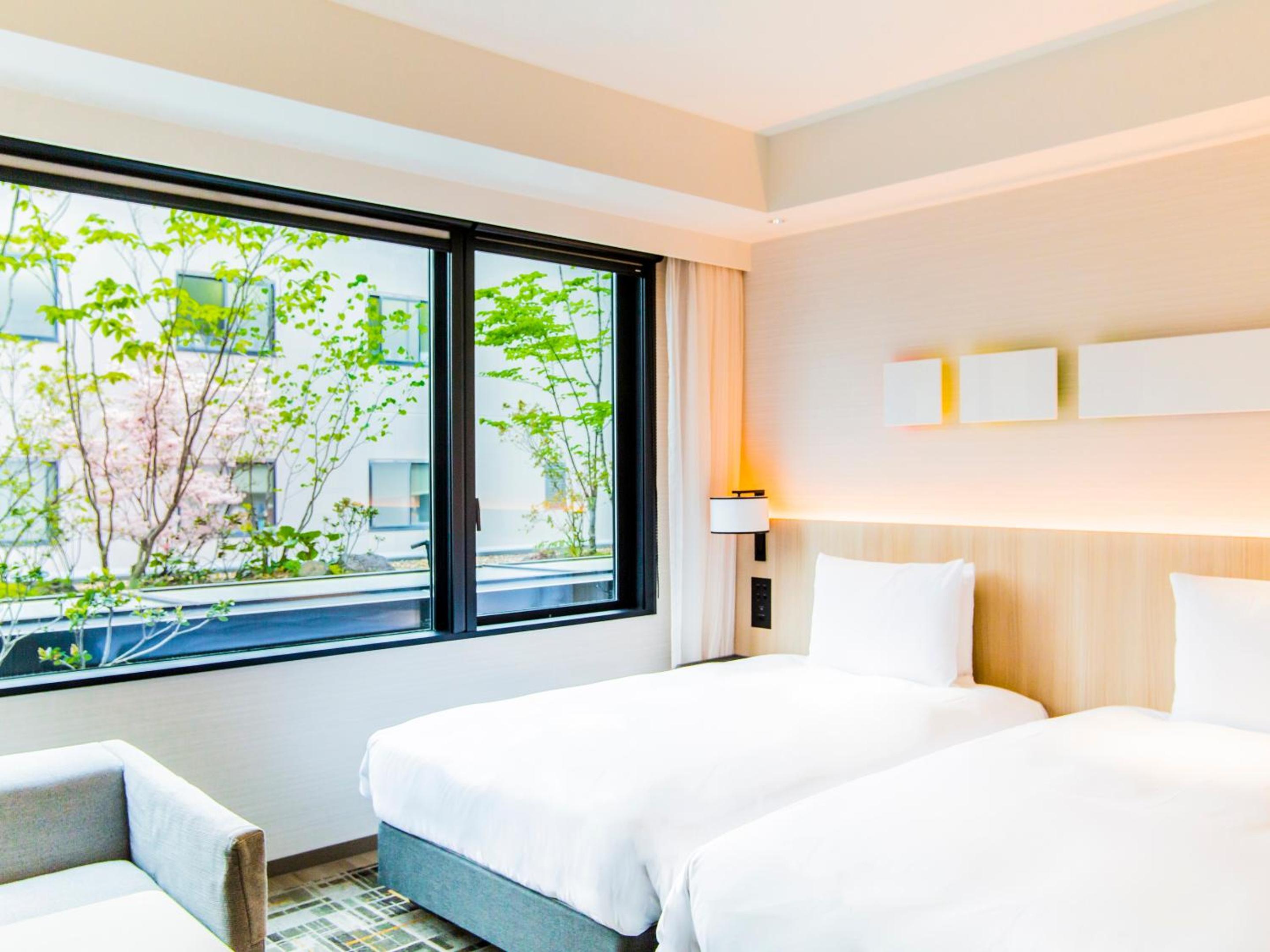 Twin Room with Bathtub - Garden View - Photo 13