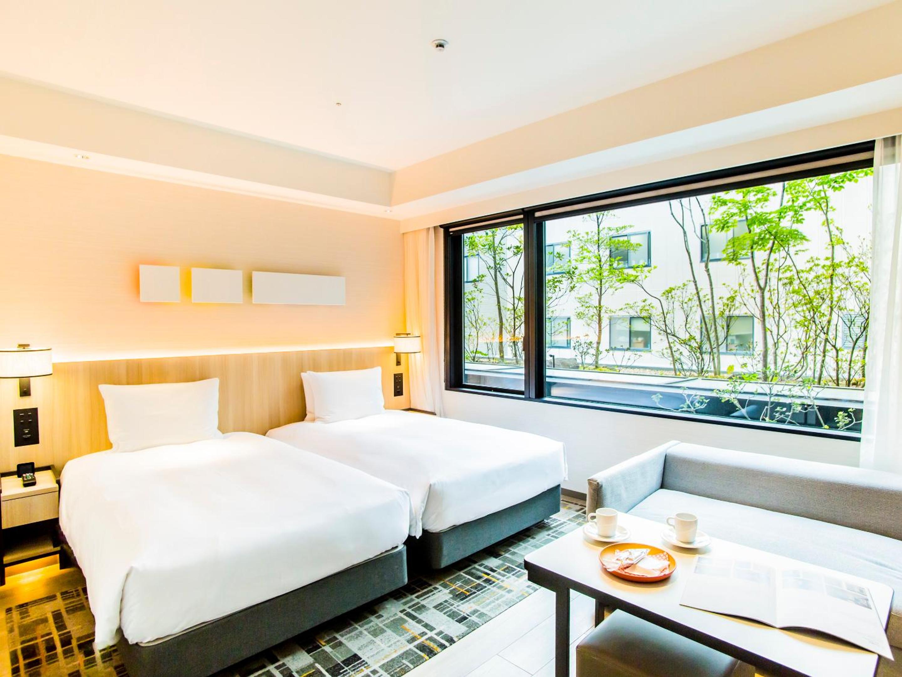 Twin Room with Bathtub - Garden View - Photo 8