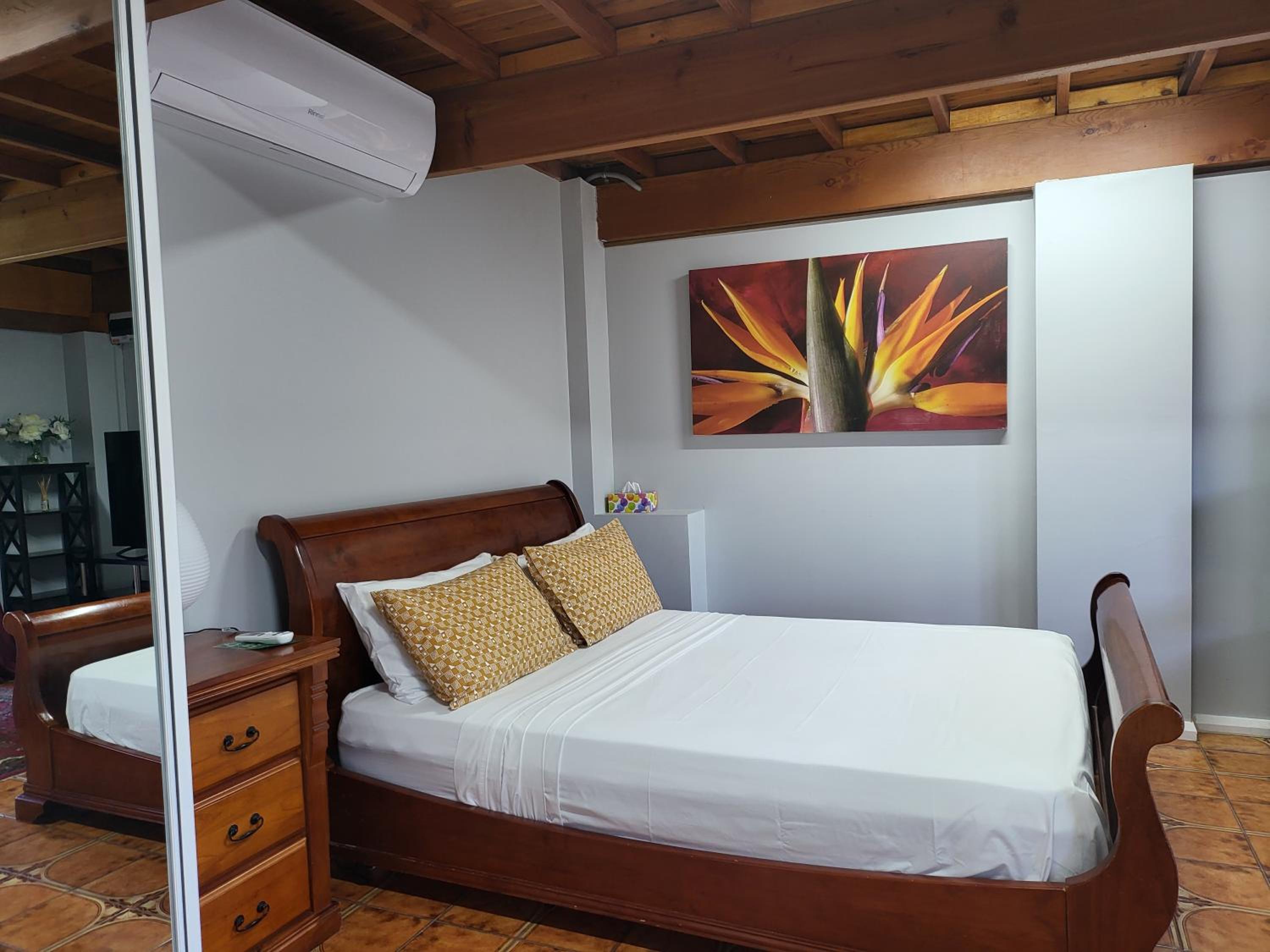 Deluxe Double Studio - Photo 9