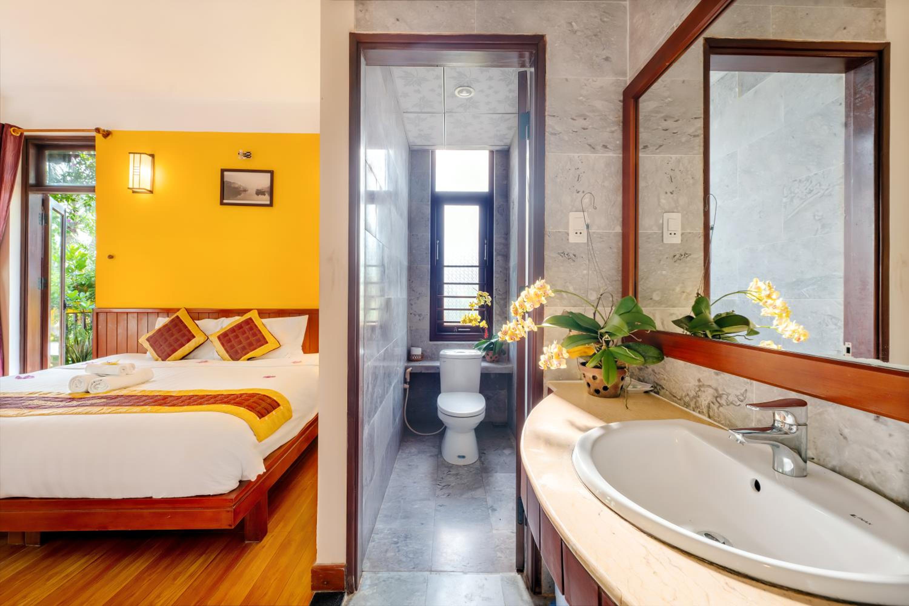 Deluxe Double or Twin Room with River View - Photo 5