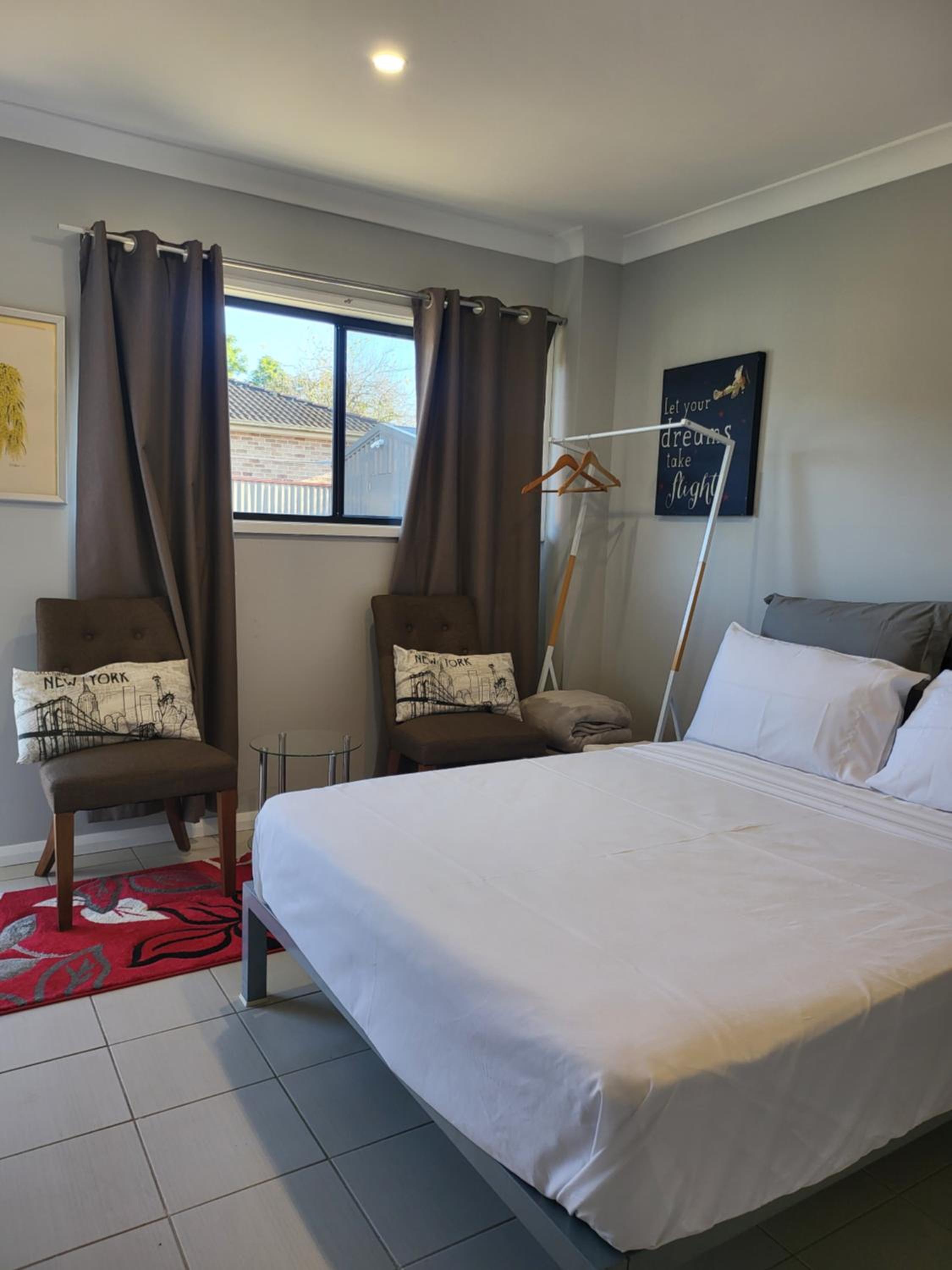 Double Room with Private Bathroom - Photo 5