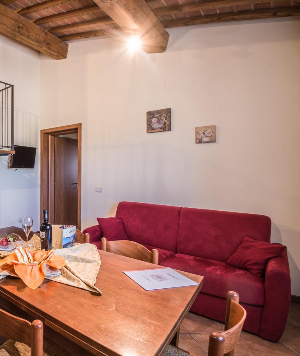 Two-Bedroom Apartment - Photo 2