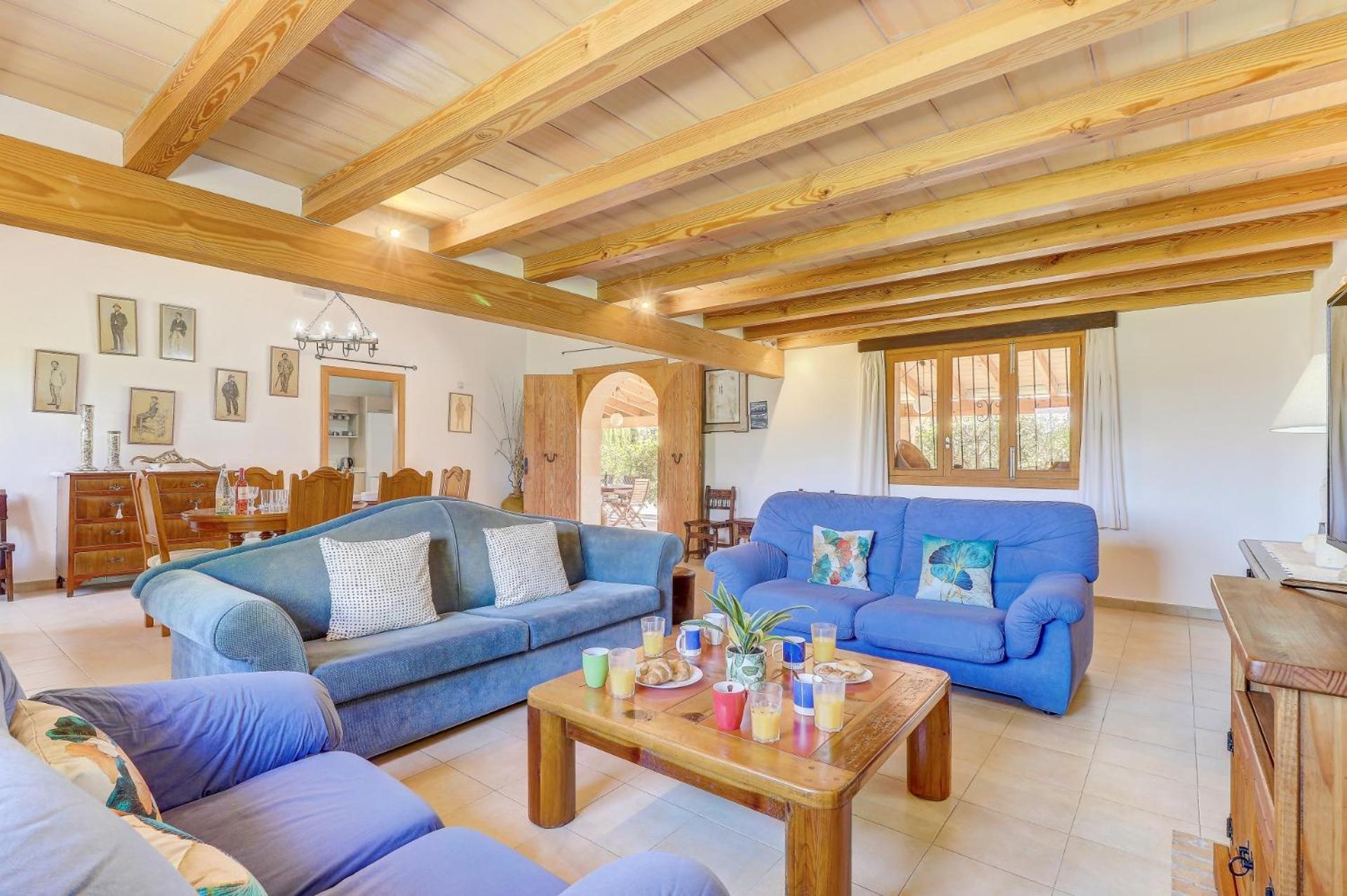 Villa de Tres Habitaciones