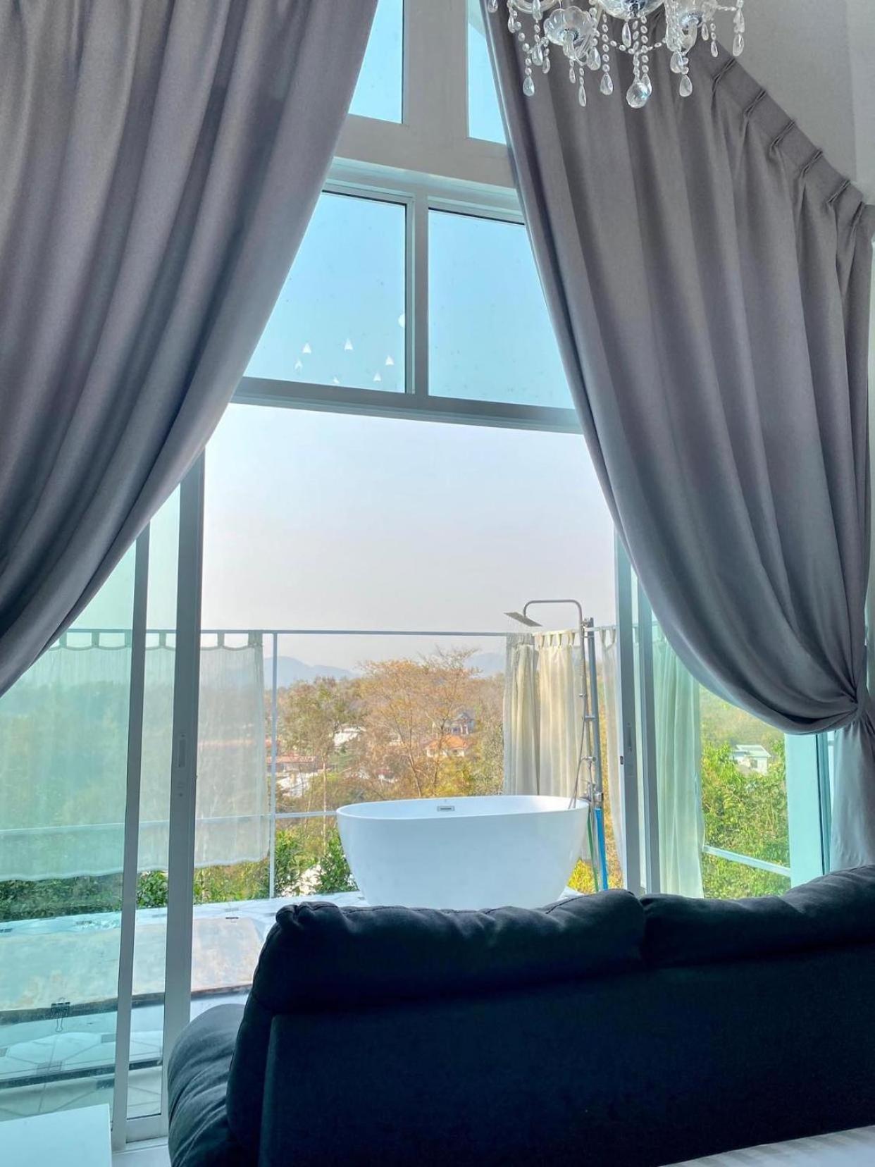 Double Room with Mountain View - Photo 4