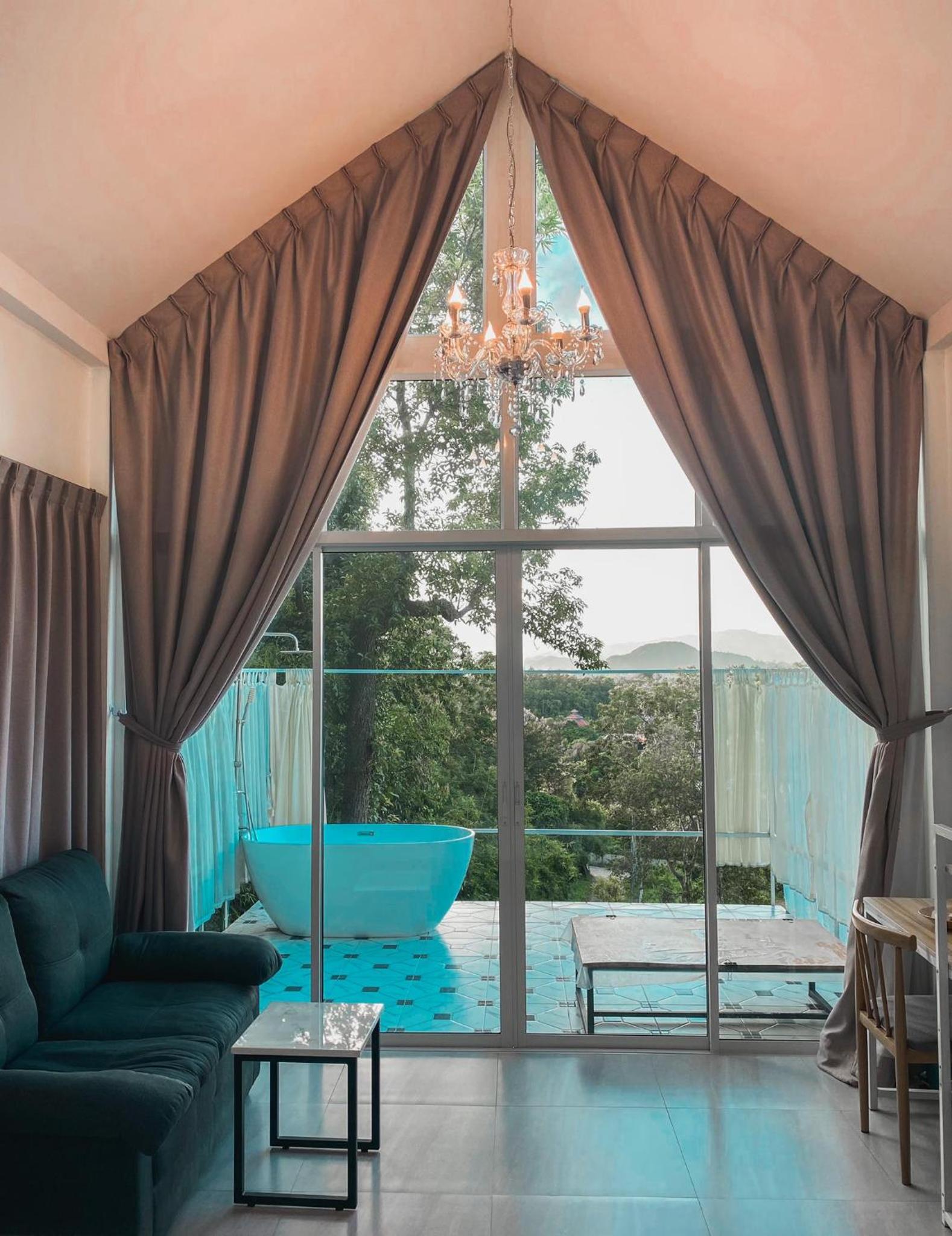 Double Room with Mountain View - Photo 12