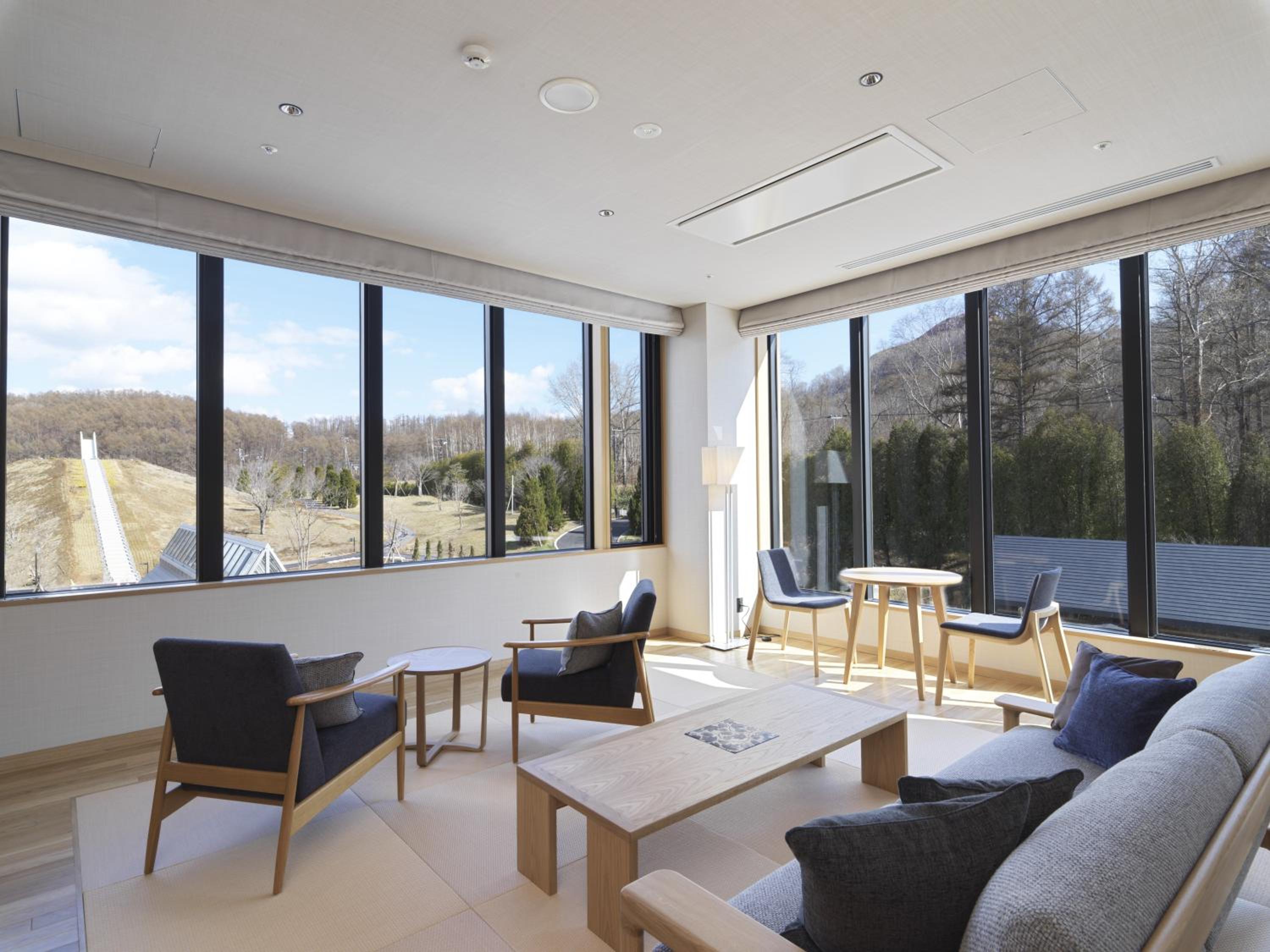 Junior Suite with Onsen Open Air Bath-Mountain View-East Wing - Non-Smoking- Premium French Dinner & Japanese Breakfast - Photo 15