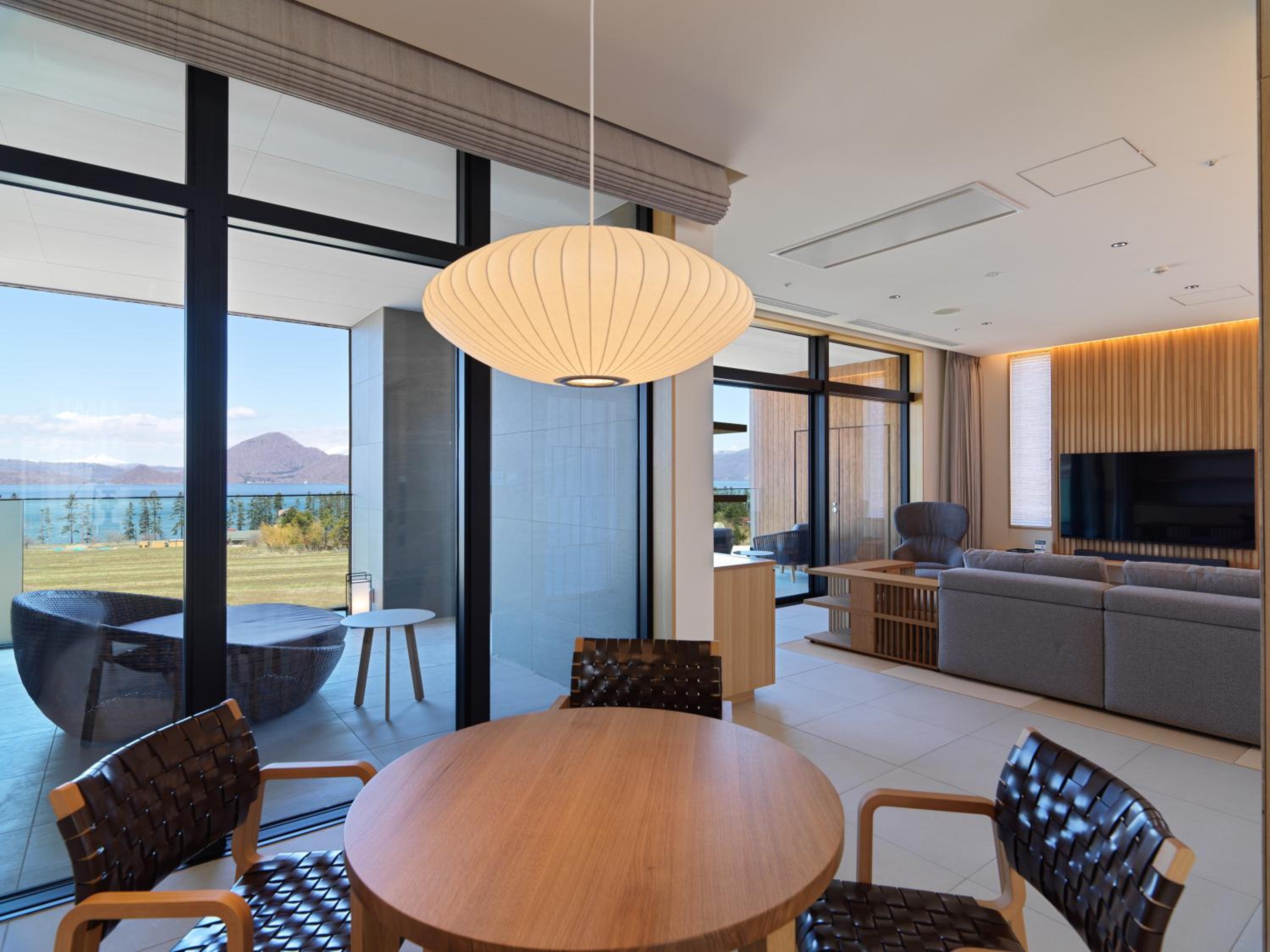 Premium Suite with Onsen Open Air Bath-Lake View-East Wing - Non-Smoking- Premium French Dinner  & Japanese Breakfast - Photo 17