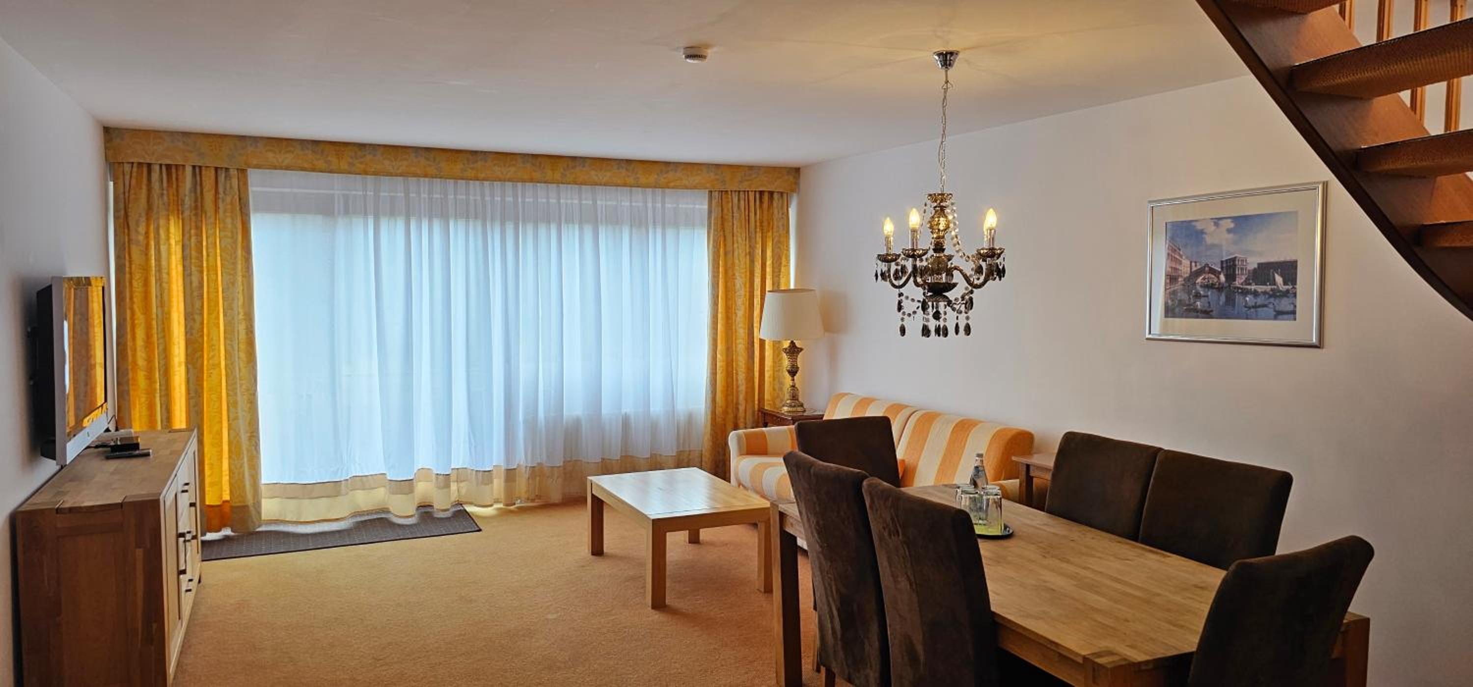 Suite photo 1
