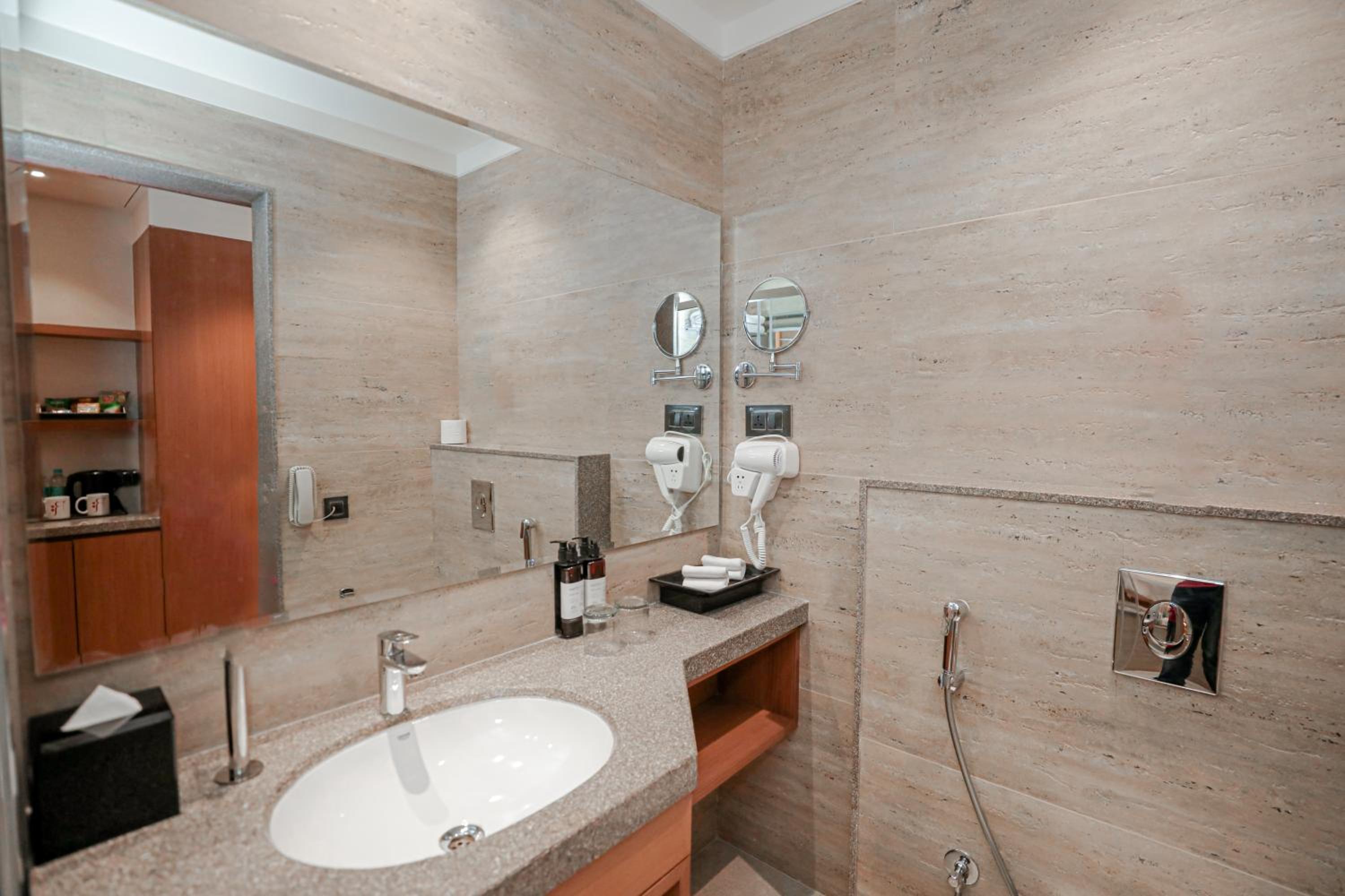 Suite photo 3