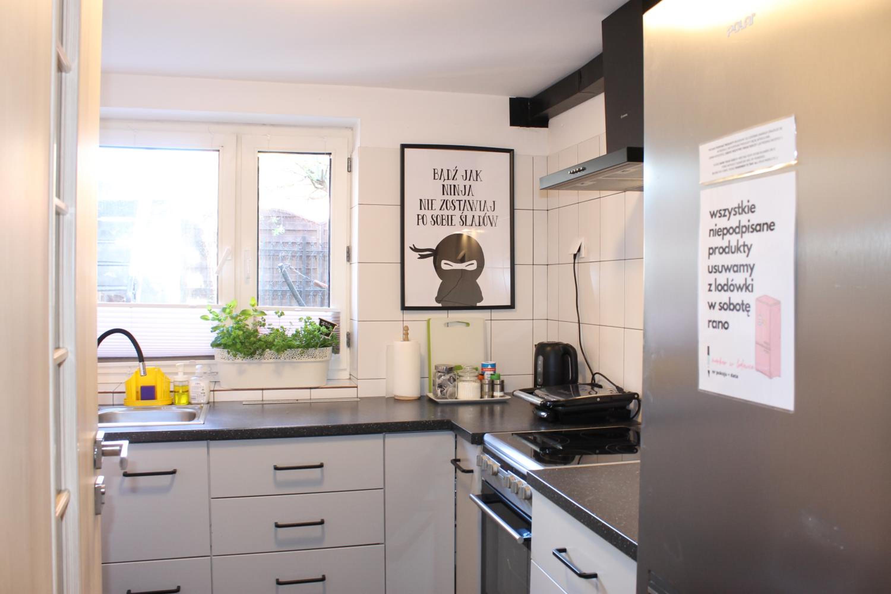 Standard Quadruple Room - Photo 13
