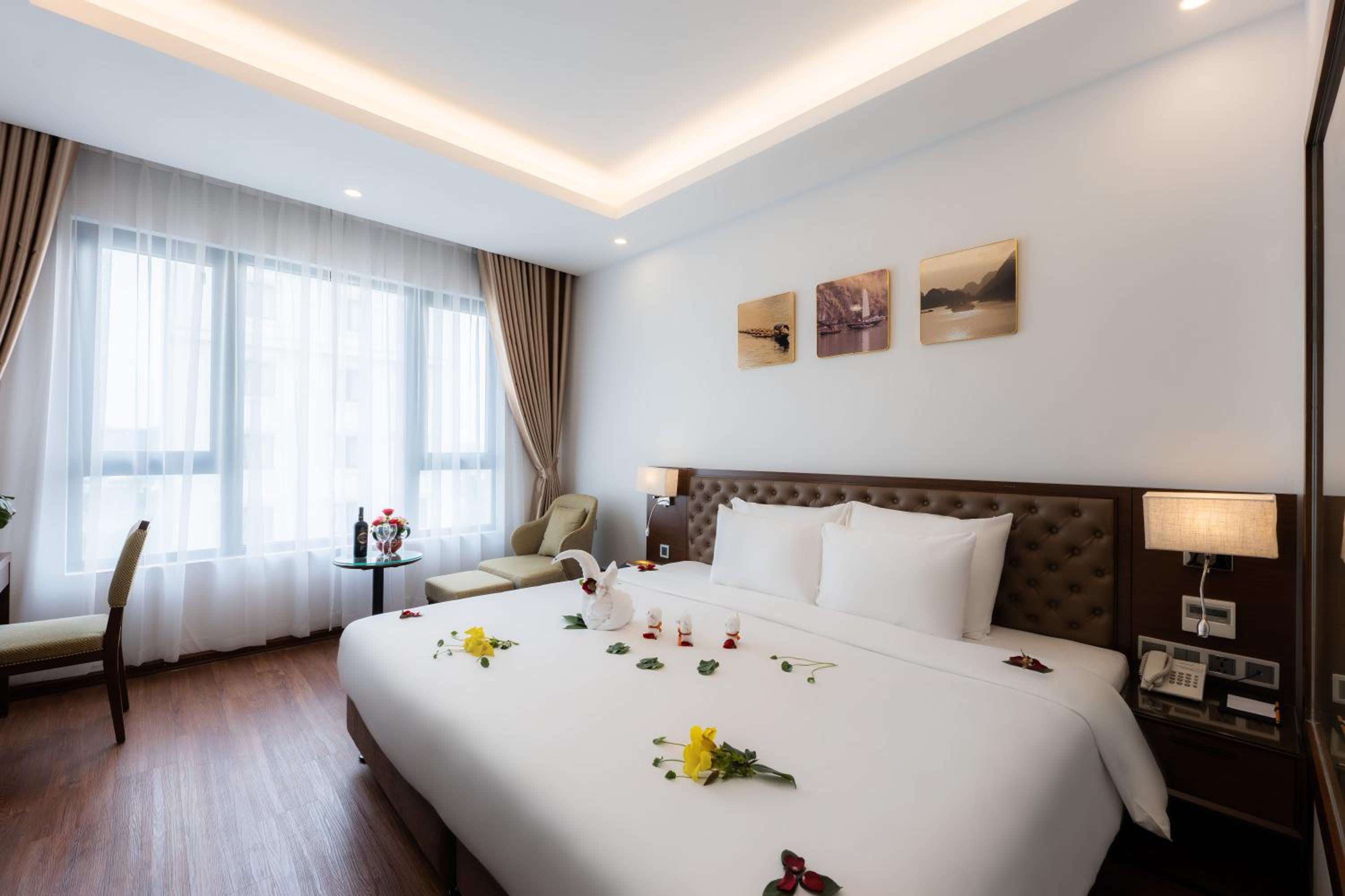 Deluxe Double or Twin Room - Photo 2