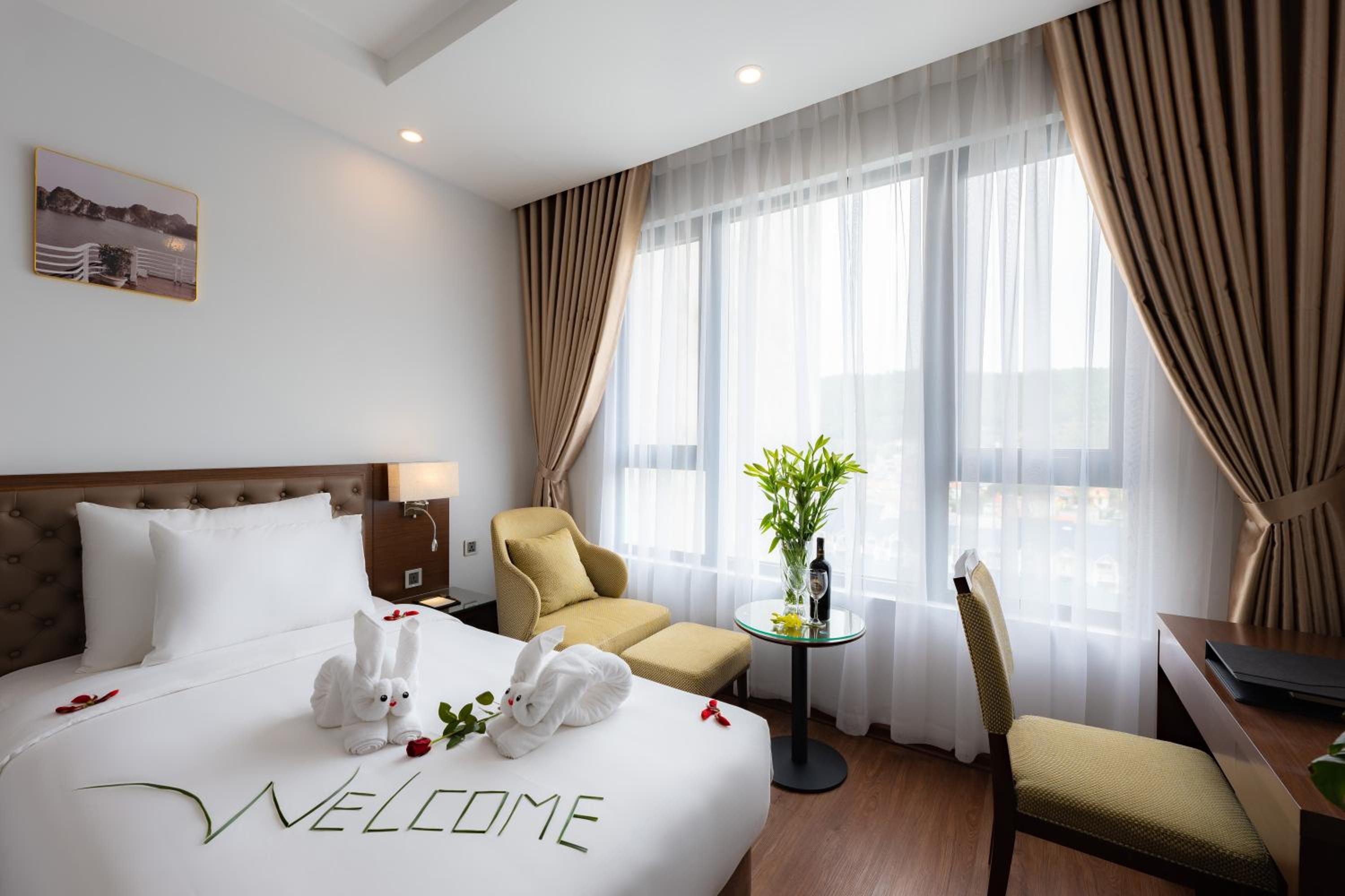 Deluxe Double or Twin Room - Photo 22