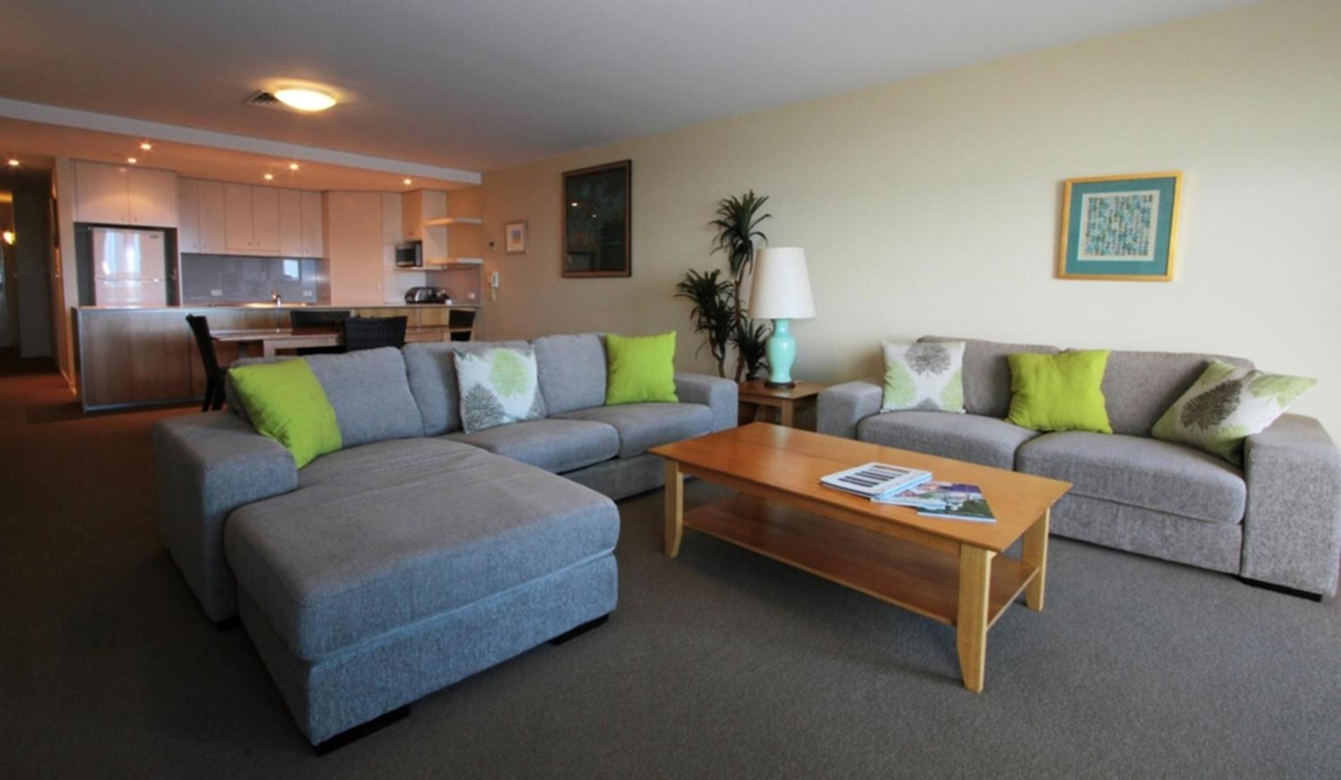 Three-Bedroom Apartment - Photo 8