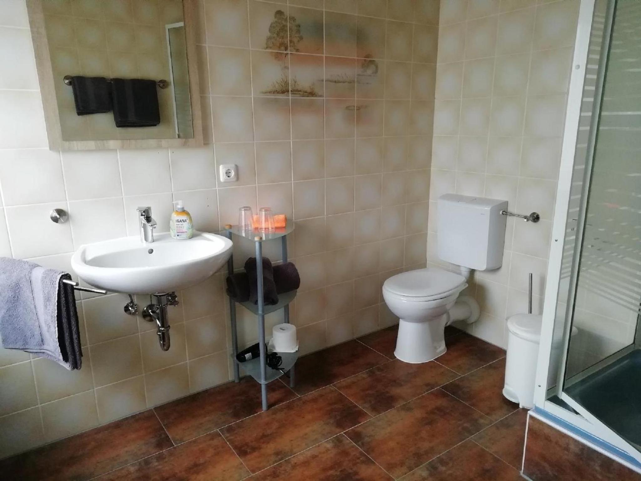 Double Room with Extra Bed photo 3