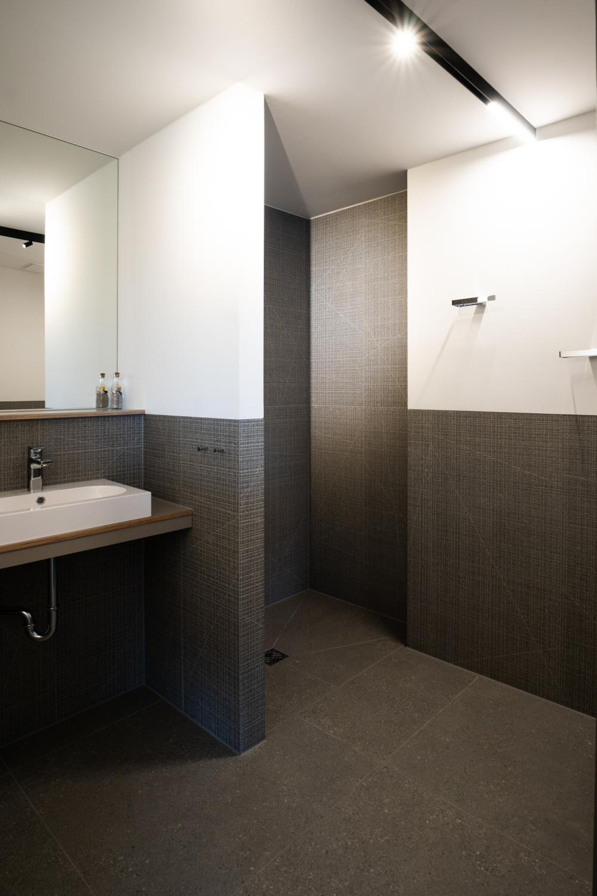 Studio Apartment photo 2