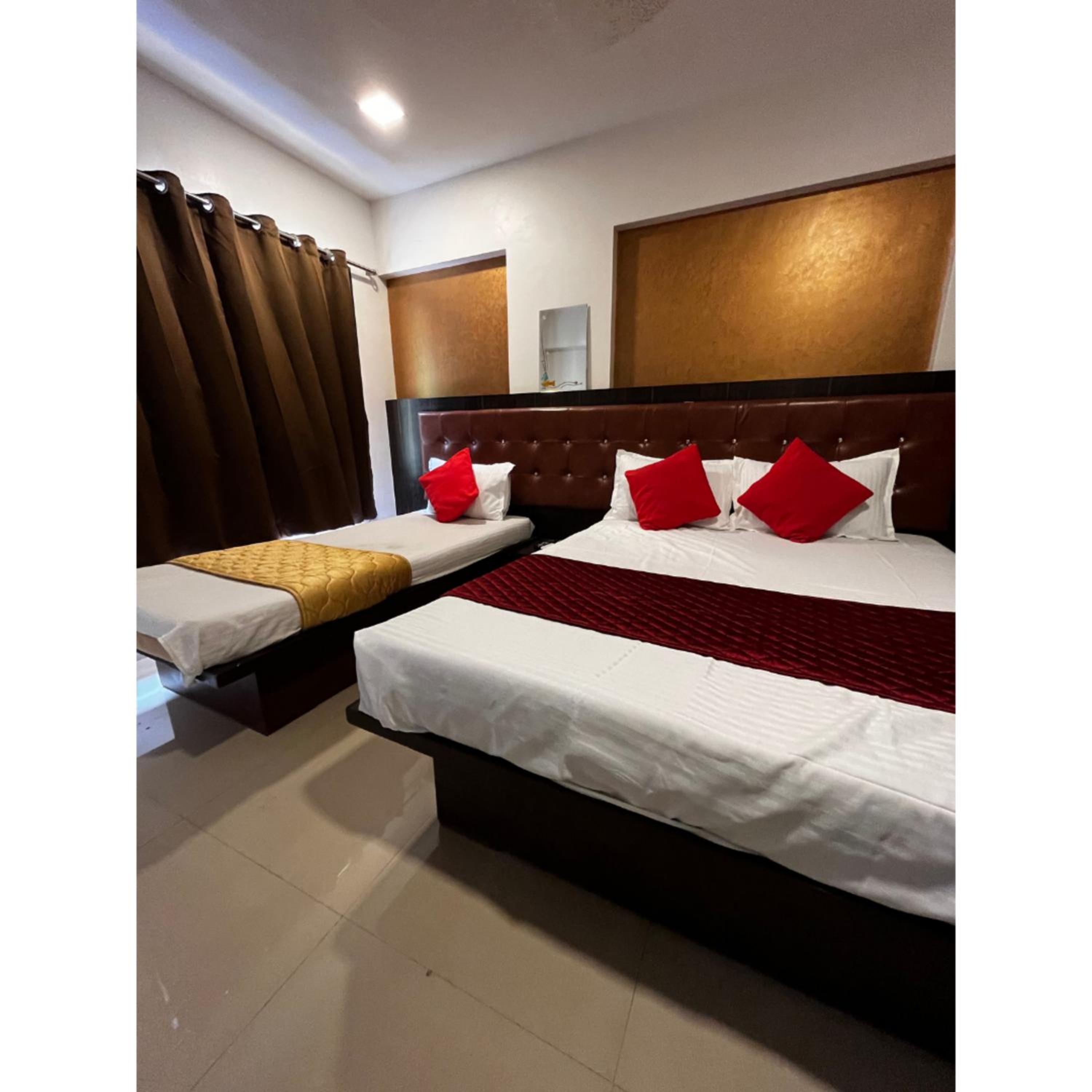 Triple Room - Photo 6