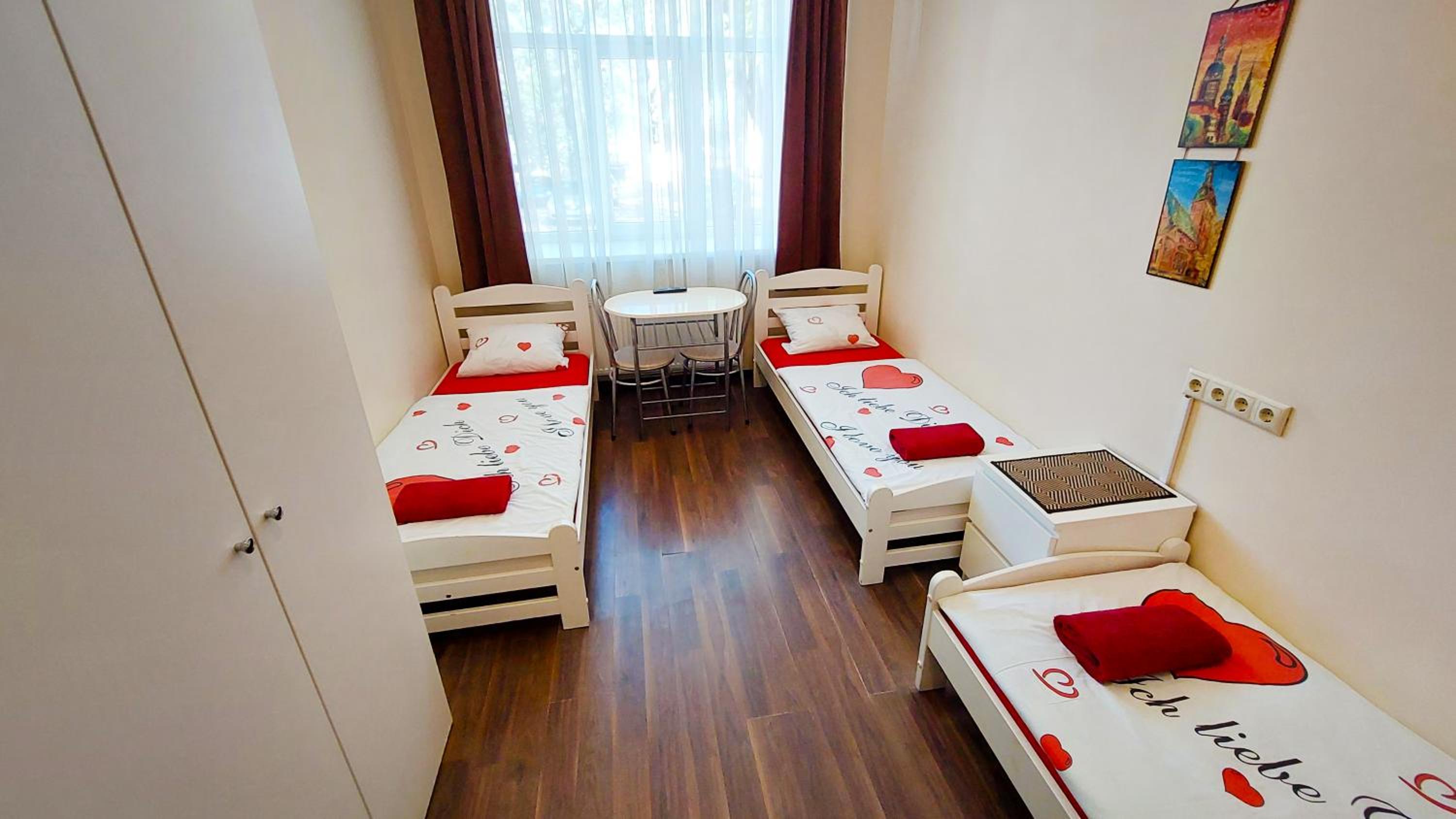 Triple Room with Shower - Photo 18