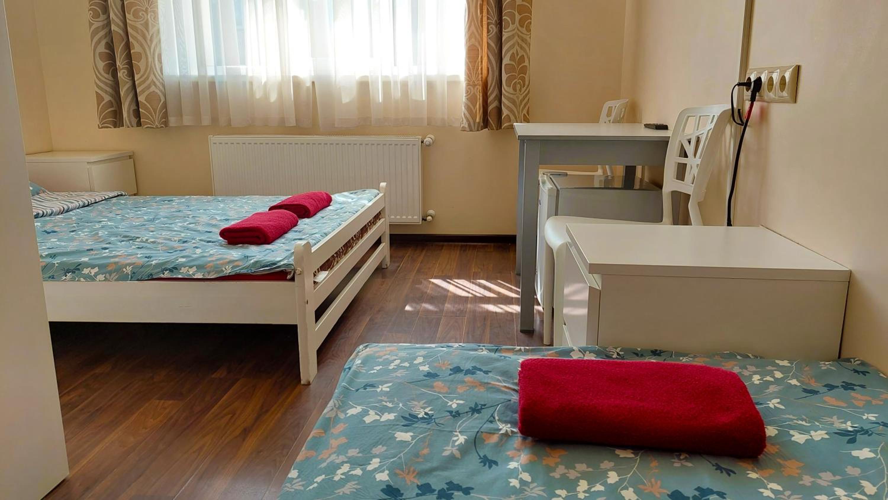 Triple Room with Shower - Photo 4