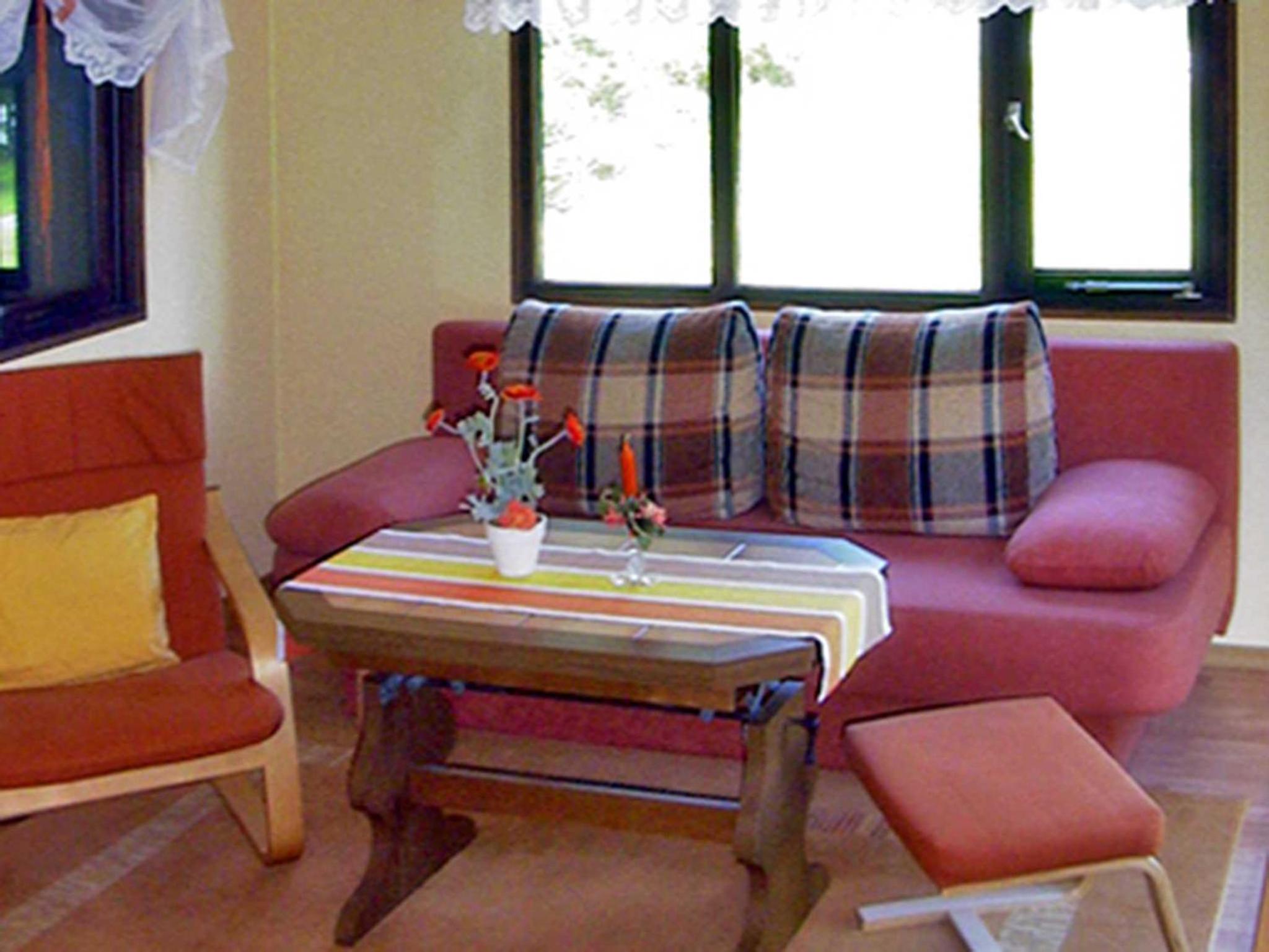 One-Bedroom House photo 1