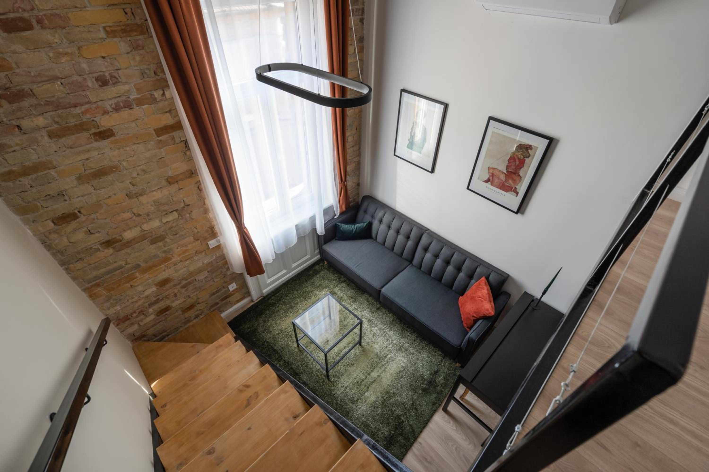Superior Apartment with Gallery - Photo 2