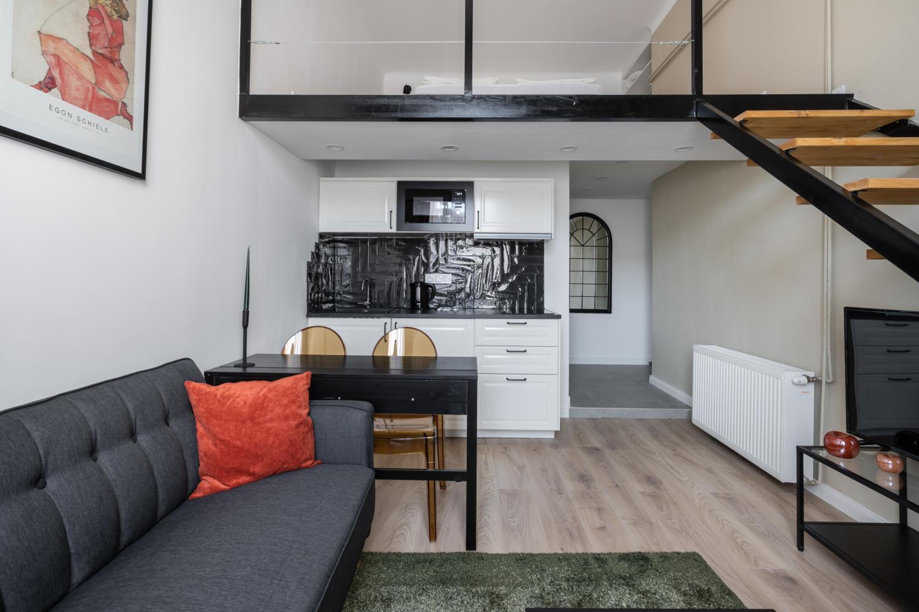 Superior Apartment with Gallery - Photo 3