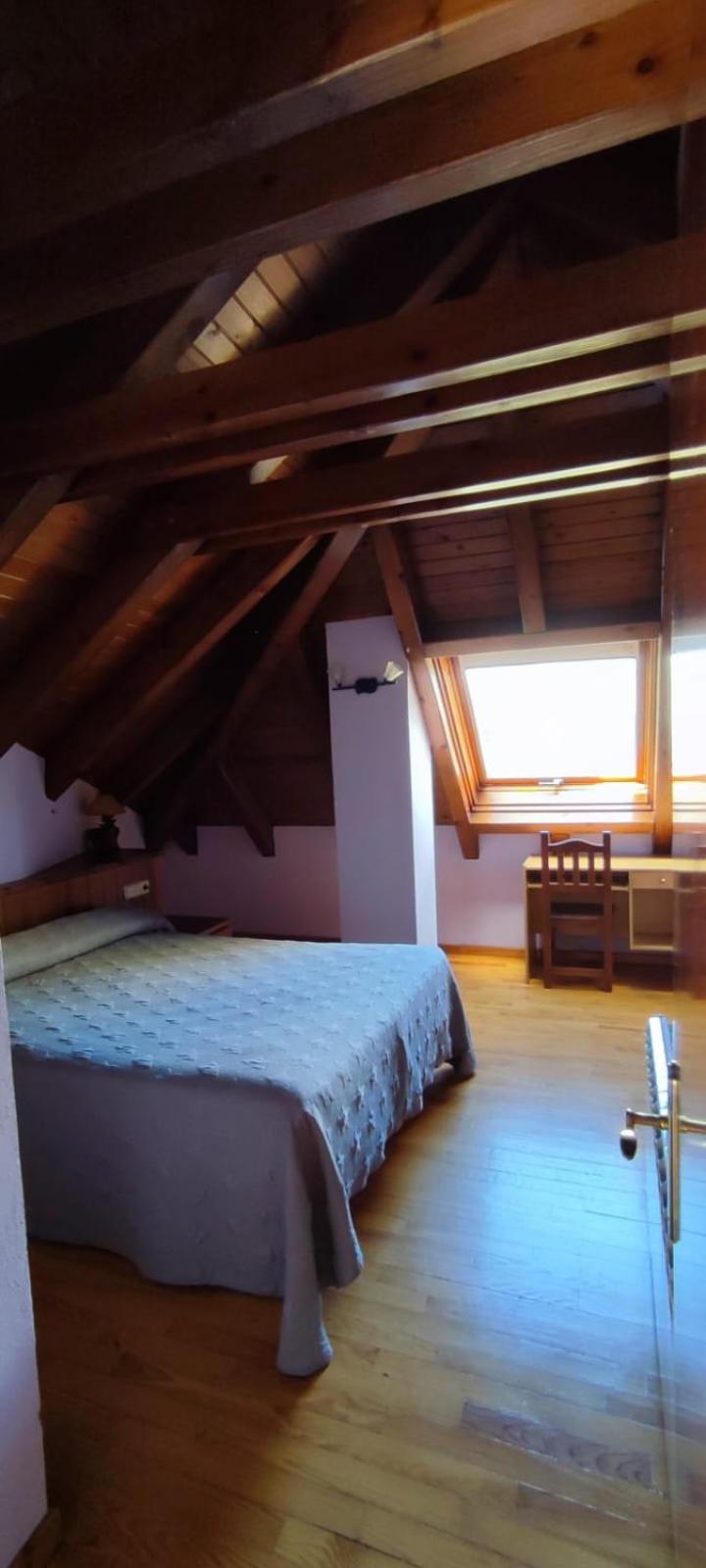 Two-Bedroom Apartment photo 2