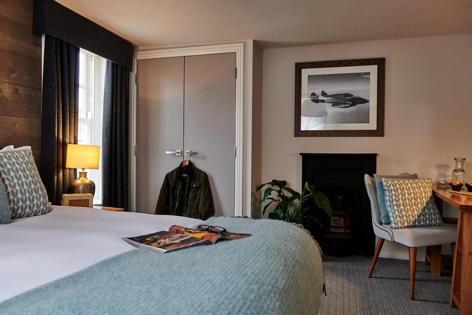 Double Room - Photo 15