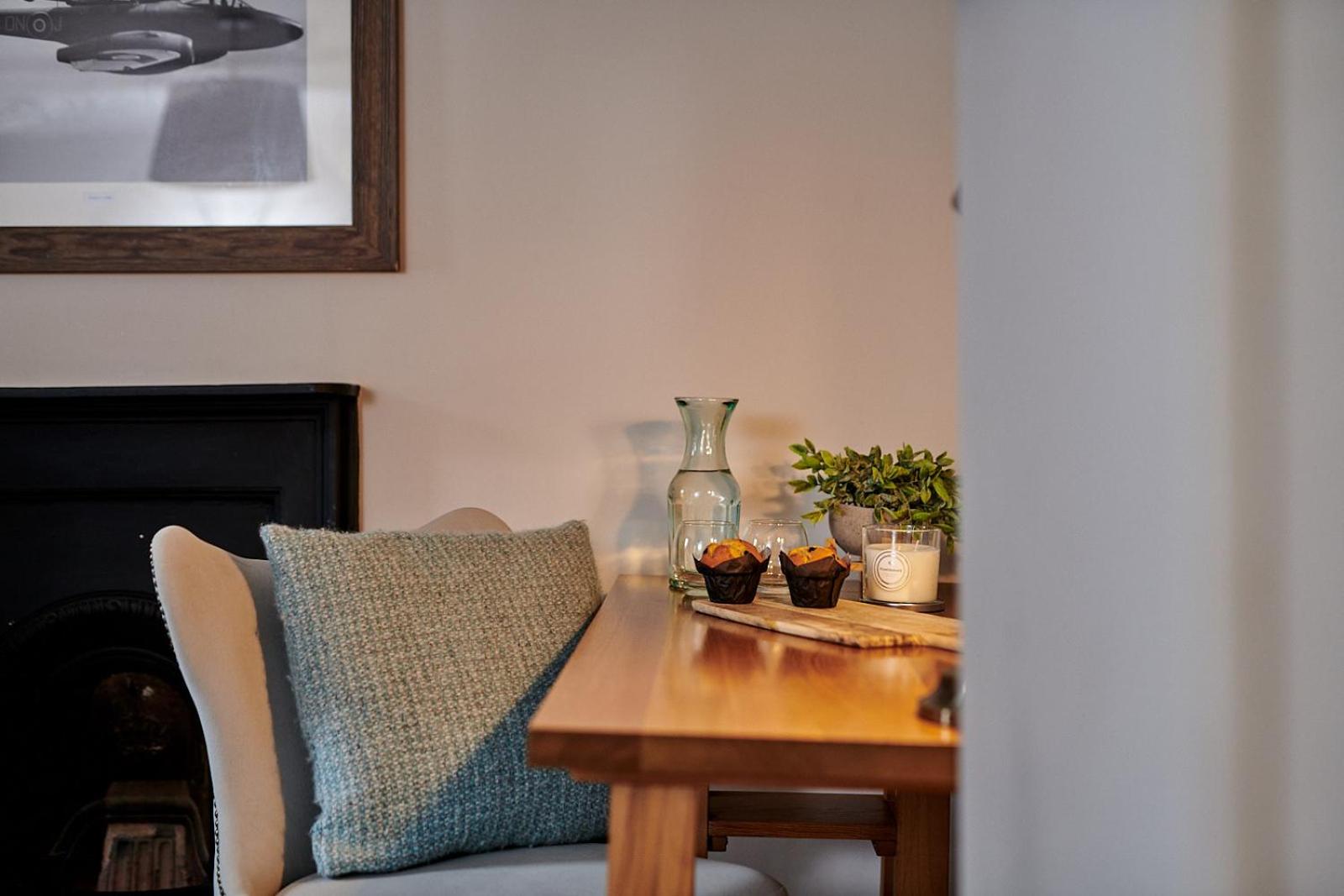 Double Room - Photo 16