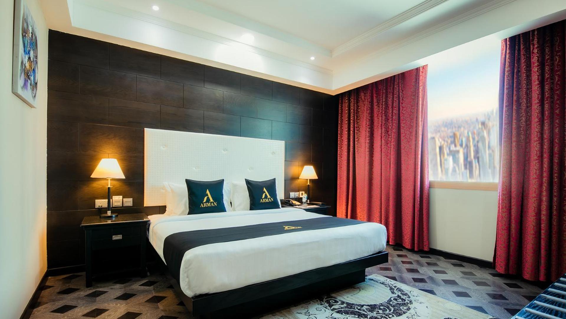 Deluxe Suite photo 2